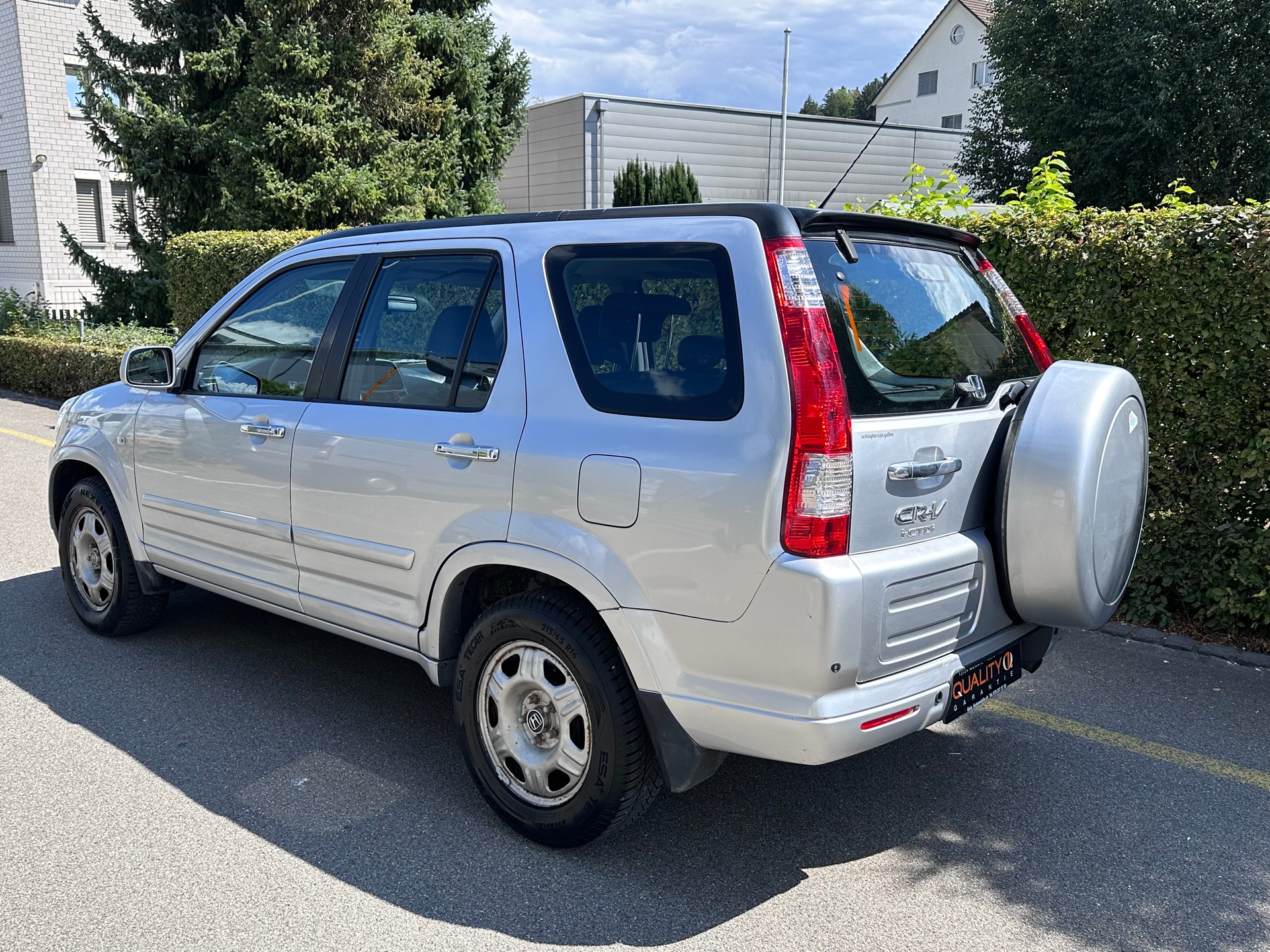 HONDA CR-V 2.2 i-CTDi 4WD Executive-image-2