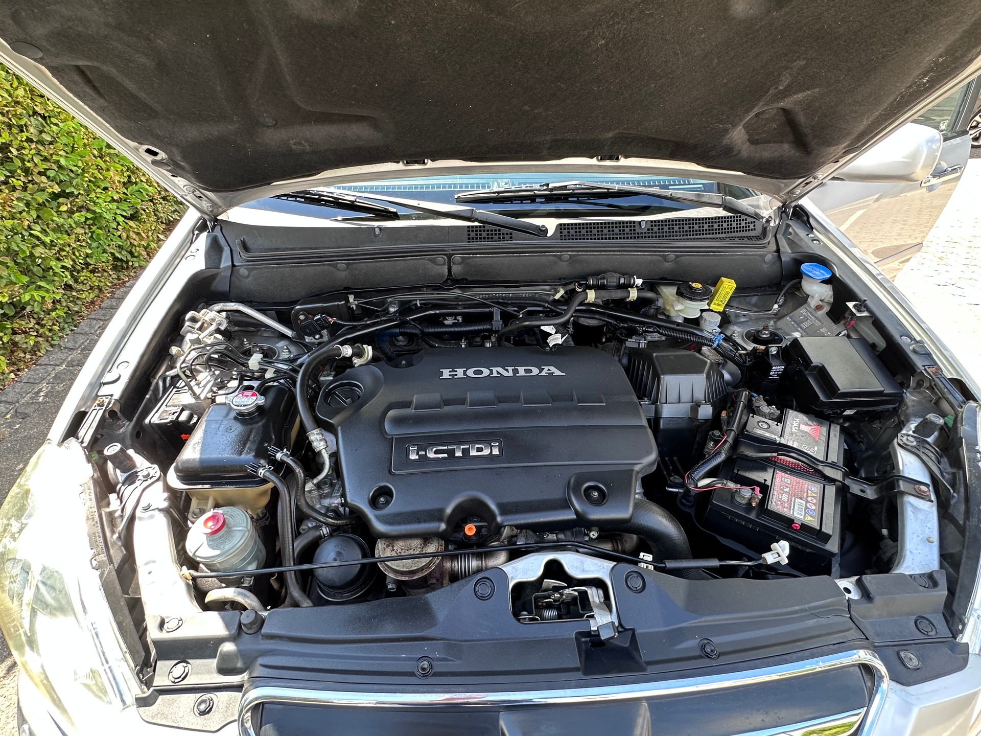 HONDA CR-V 2.2 i-CTDi 4WD Executive-image-15