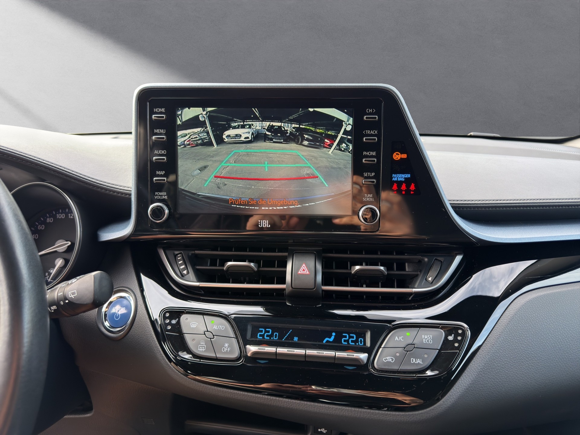 TOYOTA C-HR 1.8 VVTi HSD Trend-image-7