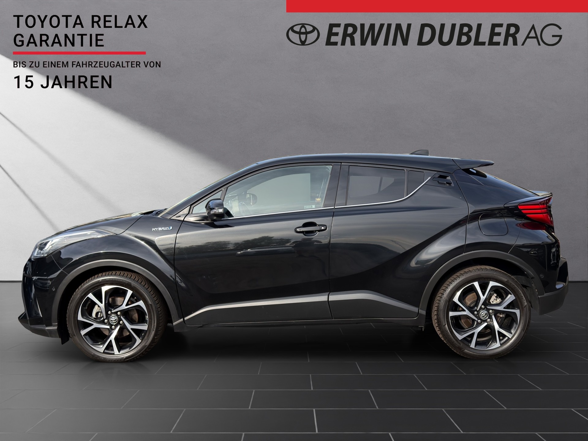 TOYOTA C-HR 1.8 VVTi HSD Trend-image-1