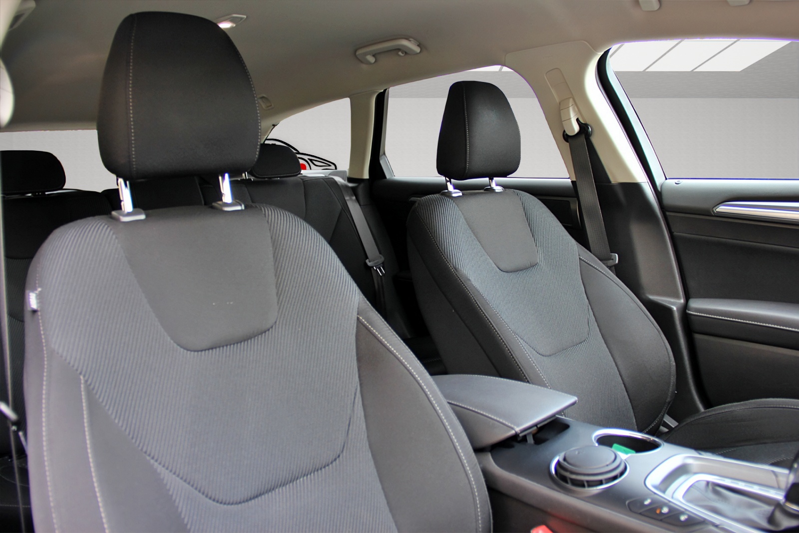 FORD Mondeo 2.0 TDCi Titanium PowerShift-image-13