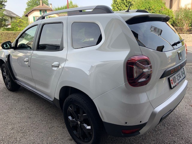 DACIA Duster TCe 150 Prestige EDC 4x2-image-4