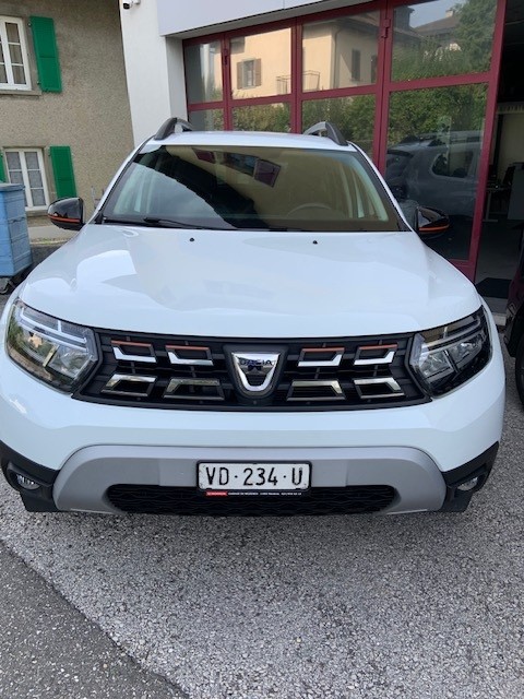 DACIA Duster TCe 150 Prestige EDC 4x2-image-2