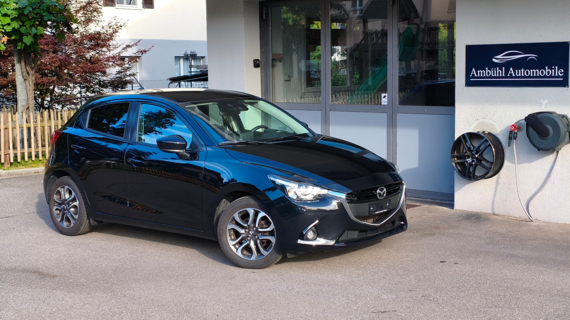 MAZDA 2 1.5i 16V Skyactiv-G Revolution-image-0