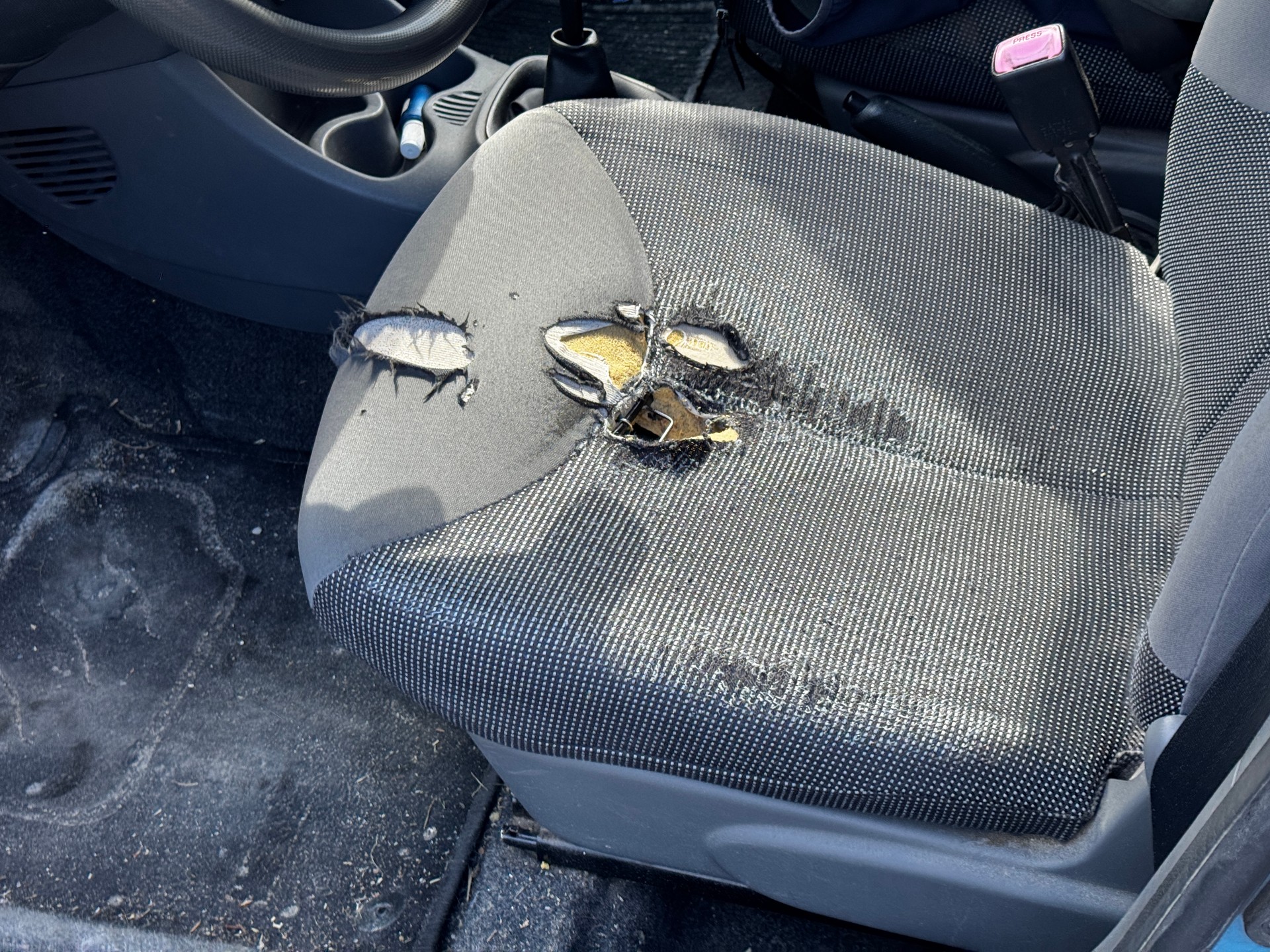 PEUGEOT 107 1.0 Trendy-image-7