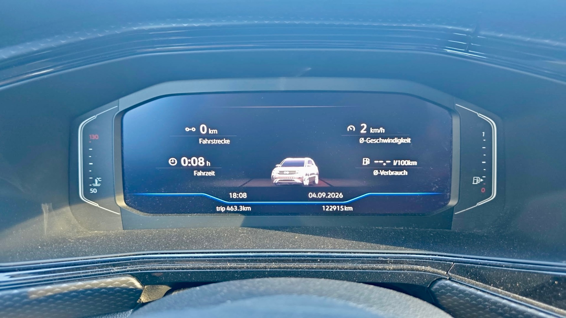 VW T-Cross 1.0 TSI Life-image-12