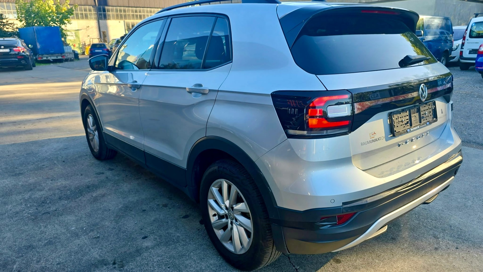 VW T-Cross 1.0 TSI Life-image-4