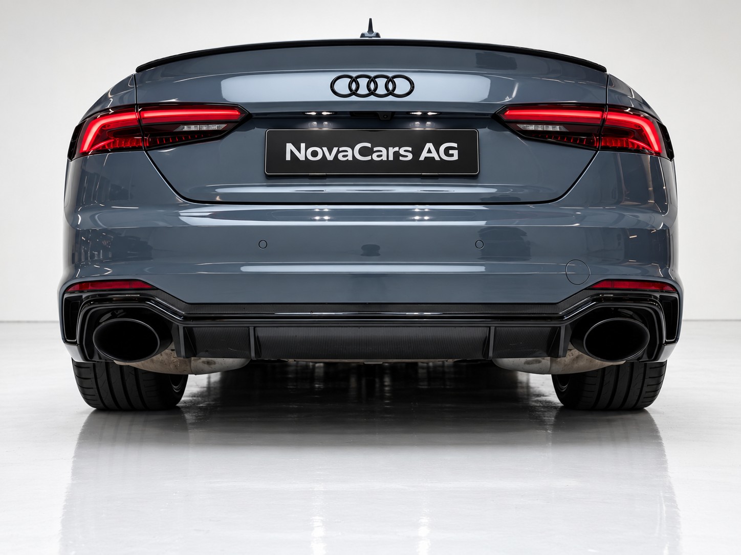 AUDI RS5 Coupé 2.9 TFSI quattro tiptronic-image-4