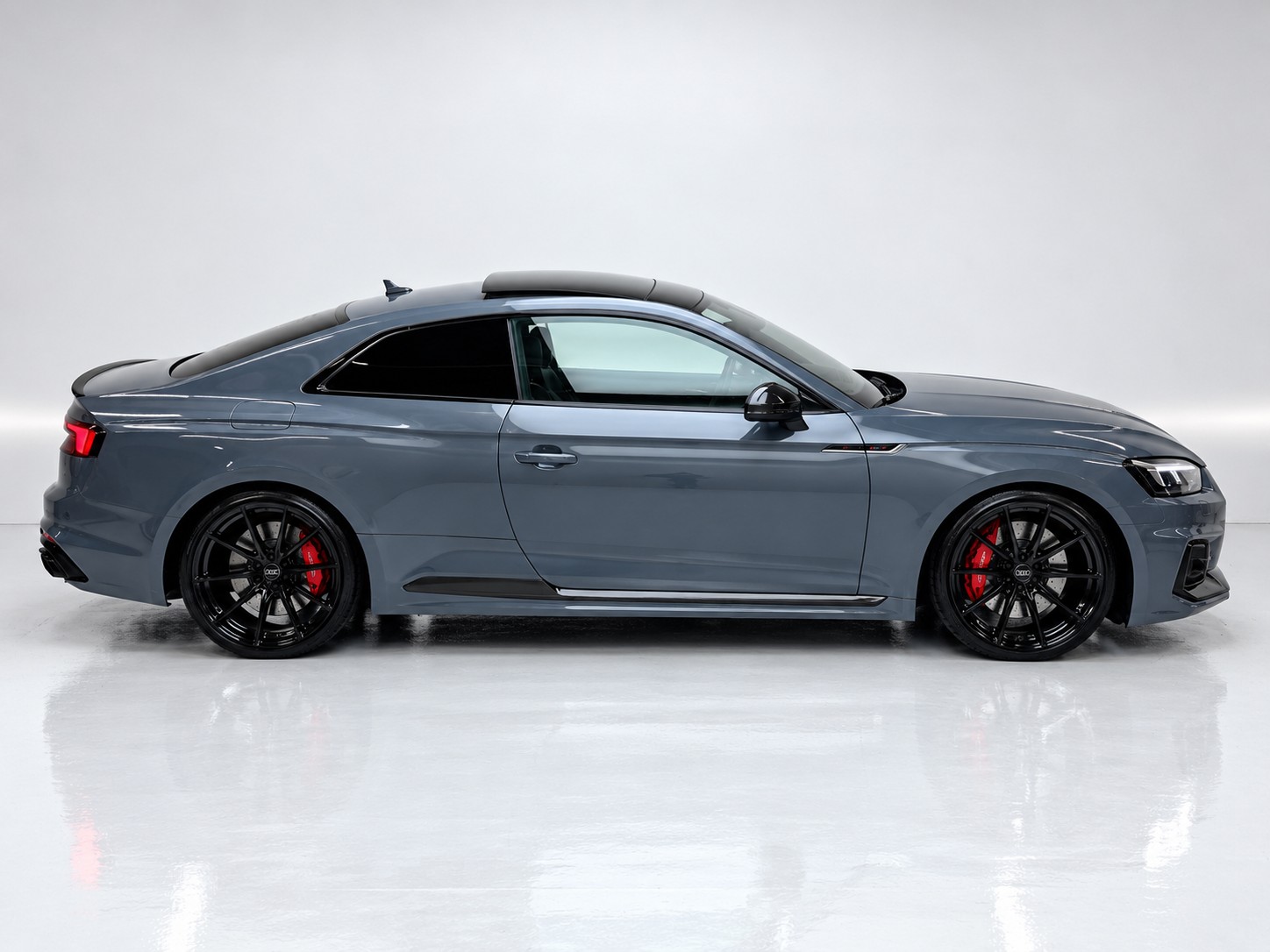 AUDI RS5 Coupé 2.9 TFSI quattro tiptronic-image-10