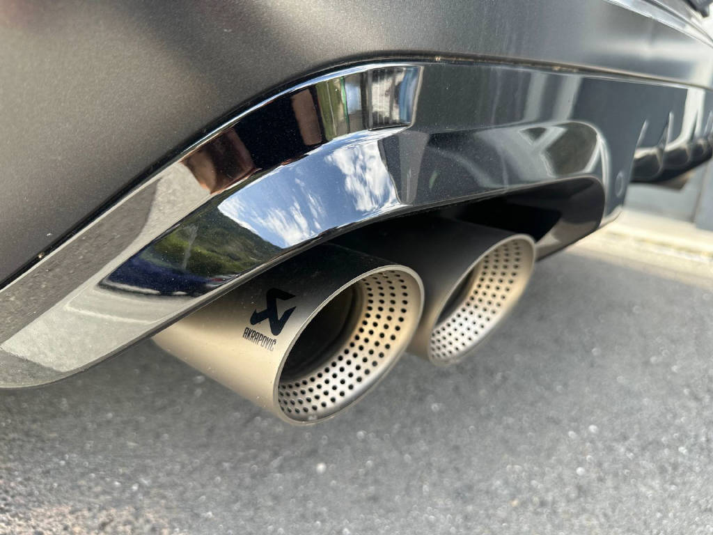CUPRA Formentor 2.0 TSI VZ Tribe 4Drive DSG (CH) AKRAPOVIC-image-11