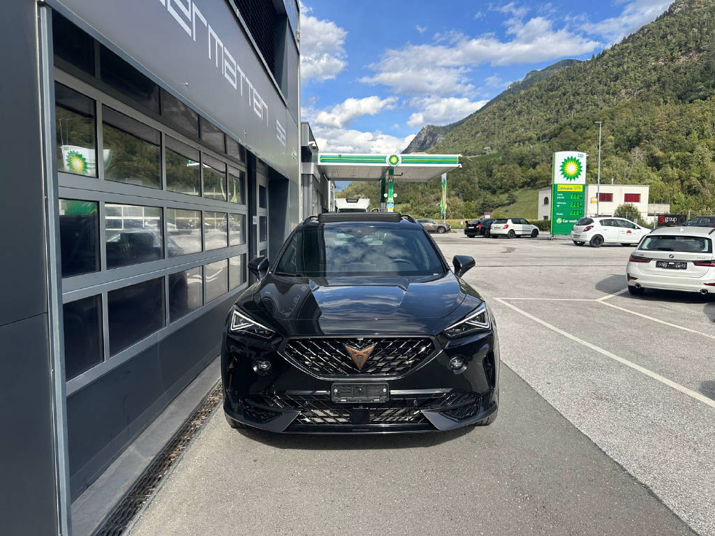 CUPRA Formentor 2.0 TSI VZ Tribe 4Drive DSG (CH) AKRAPOVIC-image-2