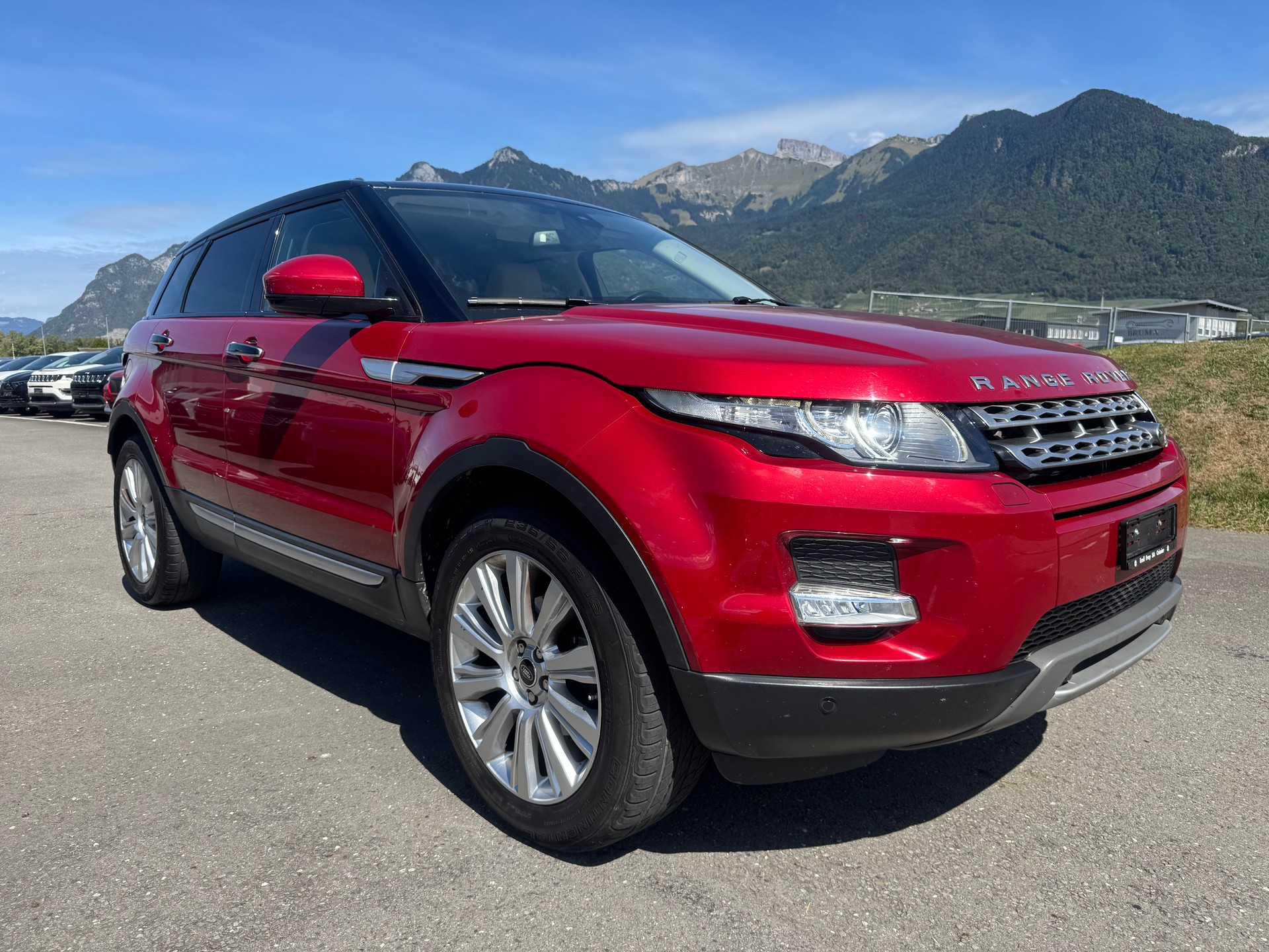 LAND ROVER Range Rover Evoque 2.0 Si4 Prestige AT9-image-3