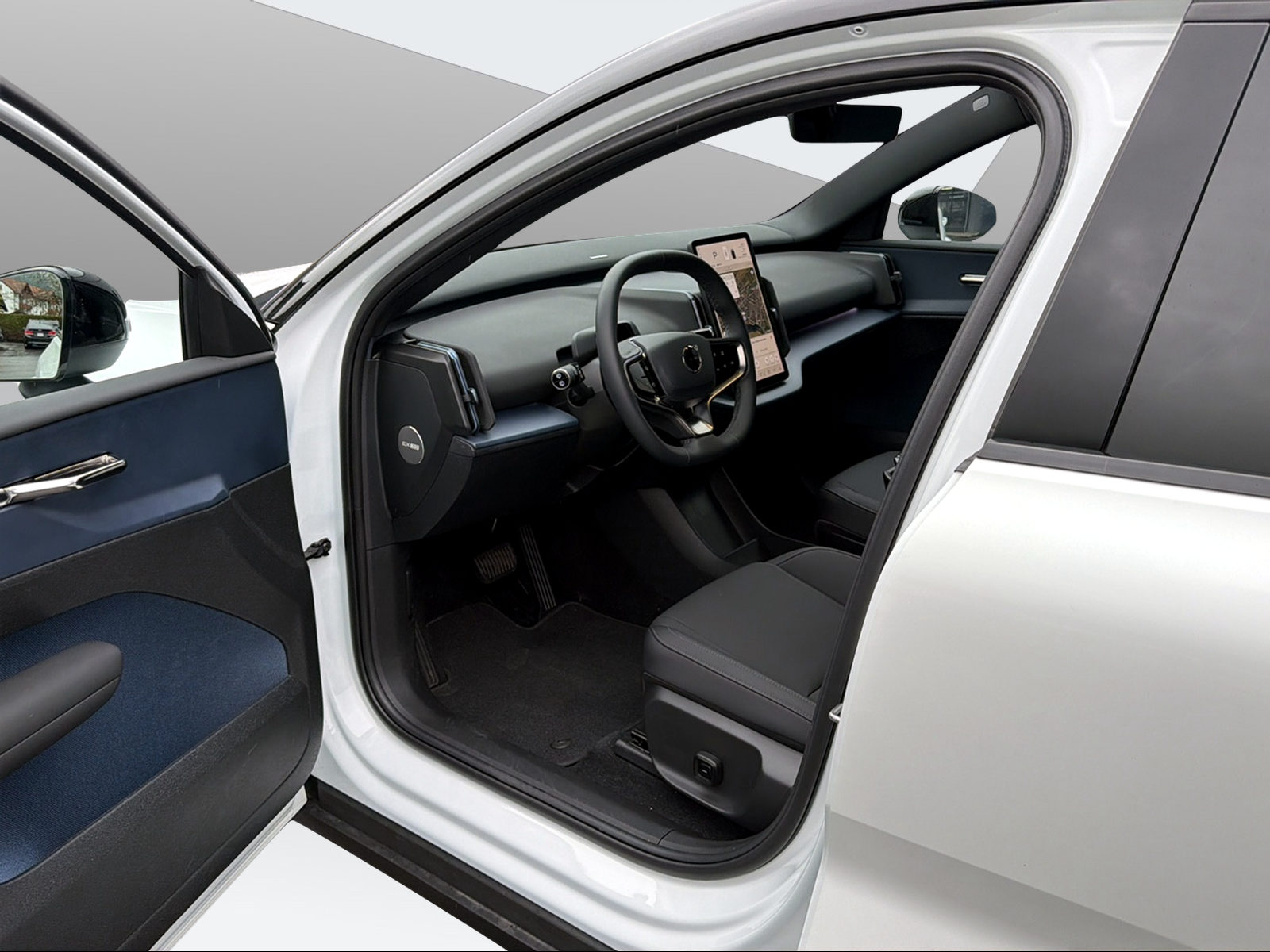 VOLVO EX30 E60 Twin Ultra AWD-image-10
