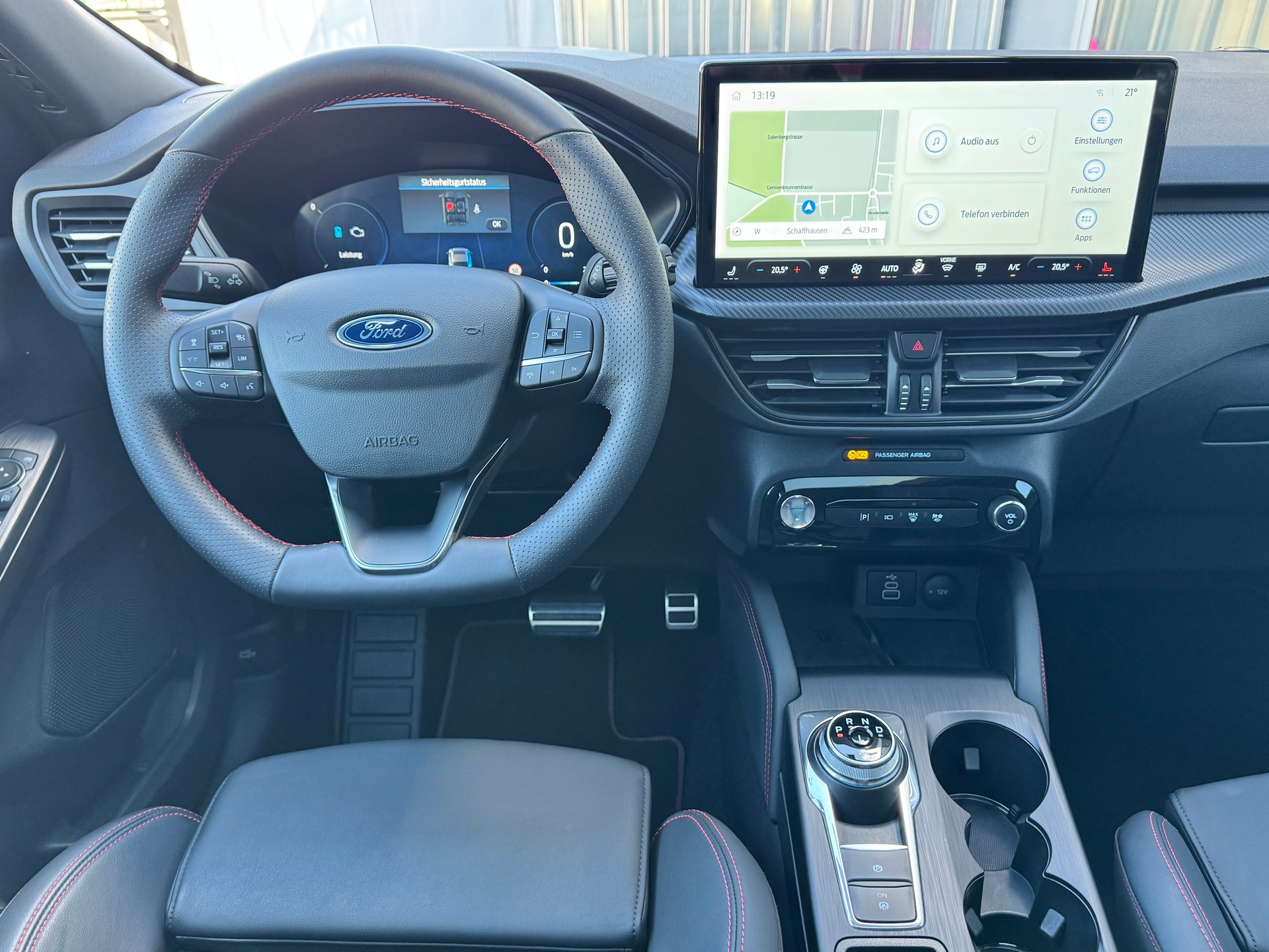 FORD Kuga 2.5 PHEV ST-Line X FWD+LED Scheinwerfer+Navigation+Rückfahrkamera+Sitz-/Lenkradheizung+ACC+Fahrassistenz+Panorama-Glasdach+-image-18