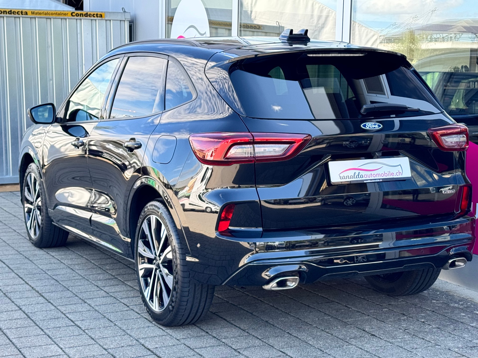 FORD Kuga 2.5 PHEV ST-Line X FWD+LED Scheinwerfer+Navigation+Rückfahrkamera+Sitz-/Lenkradheizung+ACC+Fahrassistenz+Panorama-Glasdach+-image-5