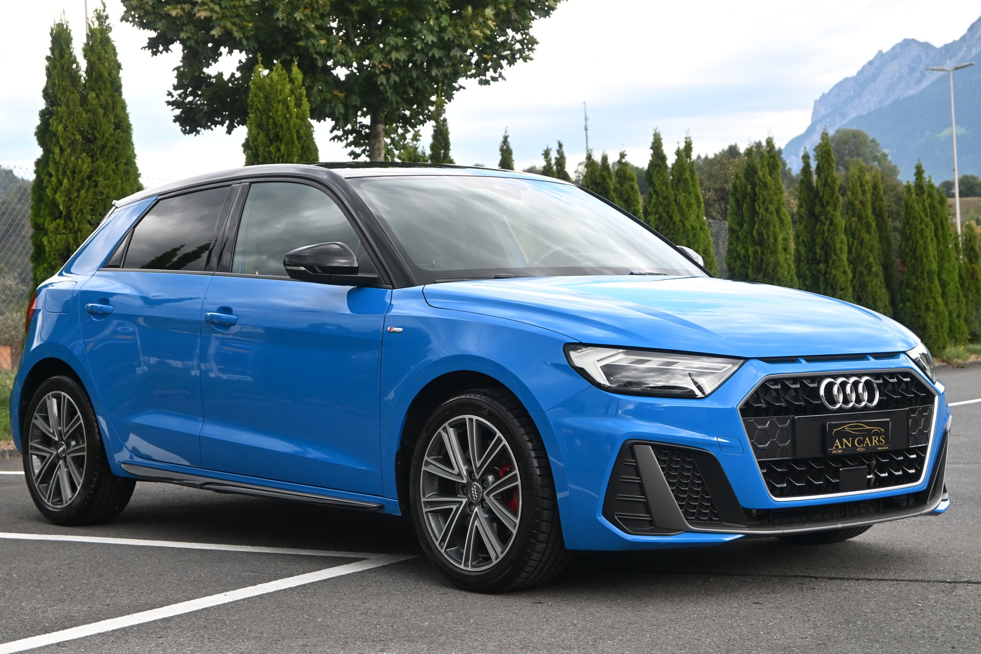 AUDI A1 SPORTBACK 35 TFSI S LINE S-TRONIC FRISCH AB MFK UND GROSSEM SERVICE INNEN AUSSEN WIE NEU 8 FACH BEREIFT TOP ANGEBOT!!!!!!-image-8