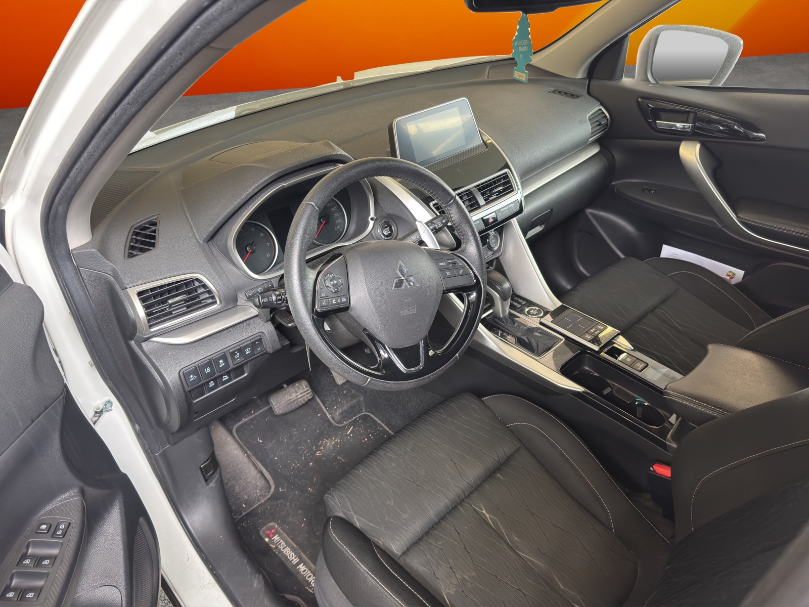 MITSUBISHI Eclipse Cross 1.5 T-Mivec Style 4WD CVT "MOTEUR PROBLEME"-showroom-element-3