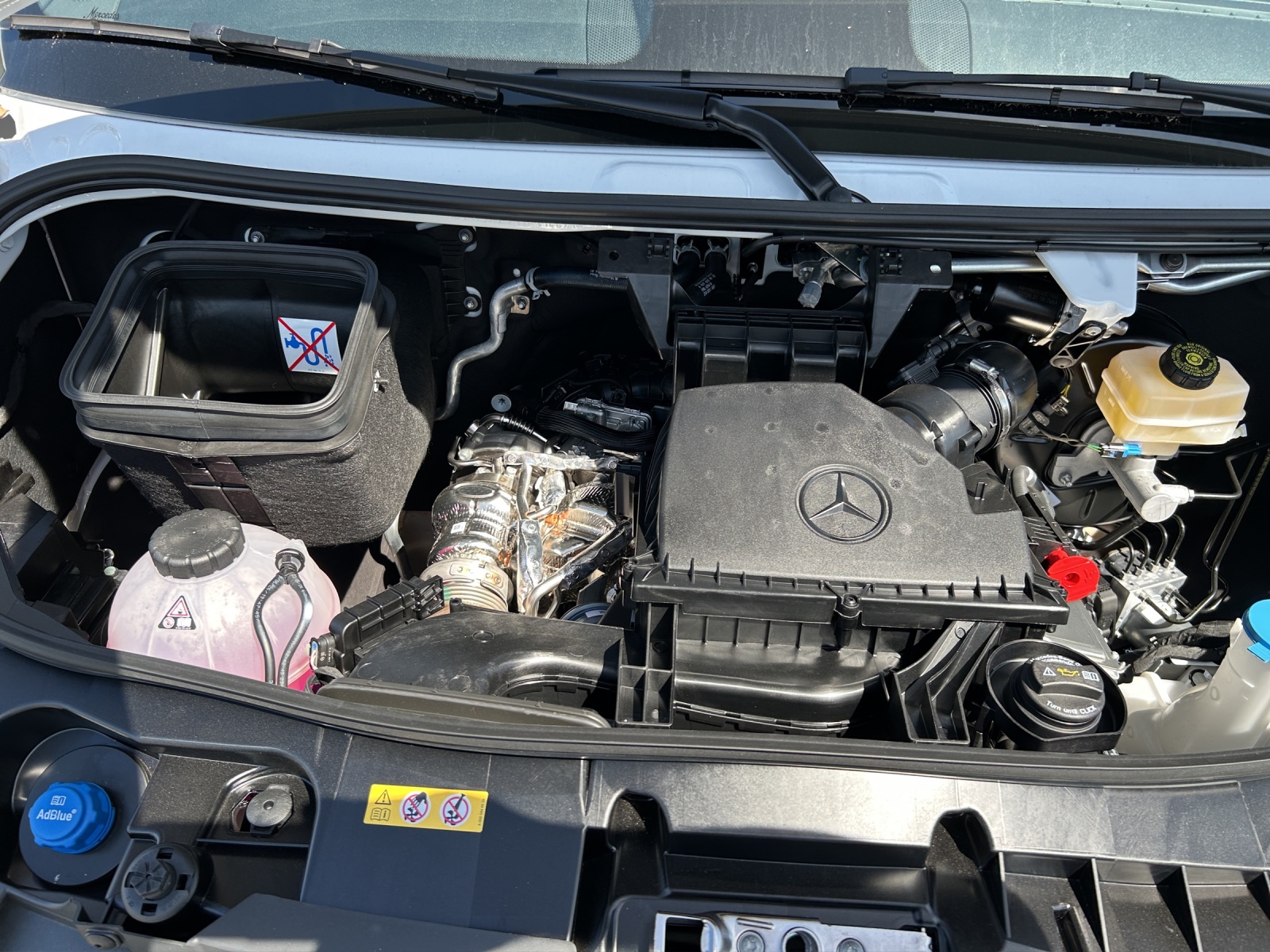 MERCEDES-BENZ Sprinter 319 CDI Standard 9G-TRONIC-image-11