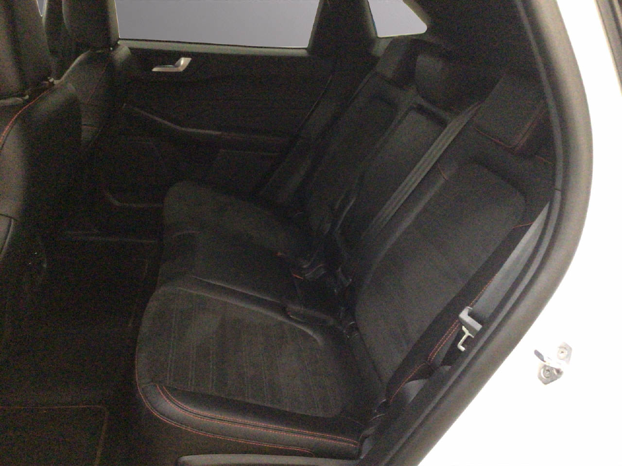 FORD Kuga 2.5 Hybrid ST-Line X 190 PS 4x4-image-5