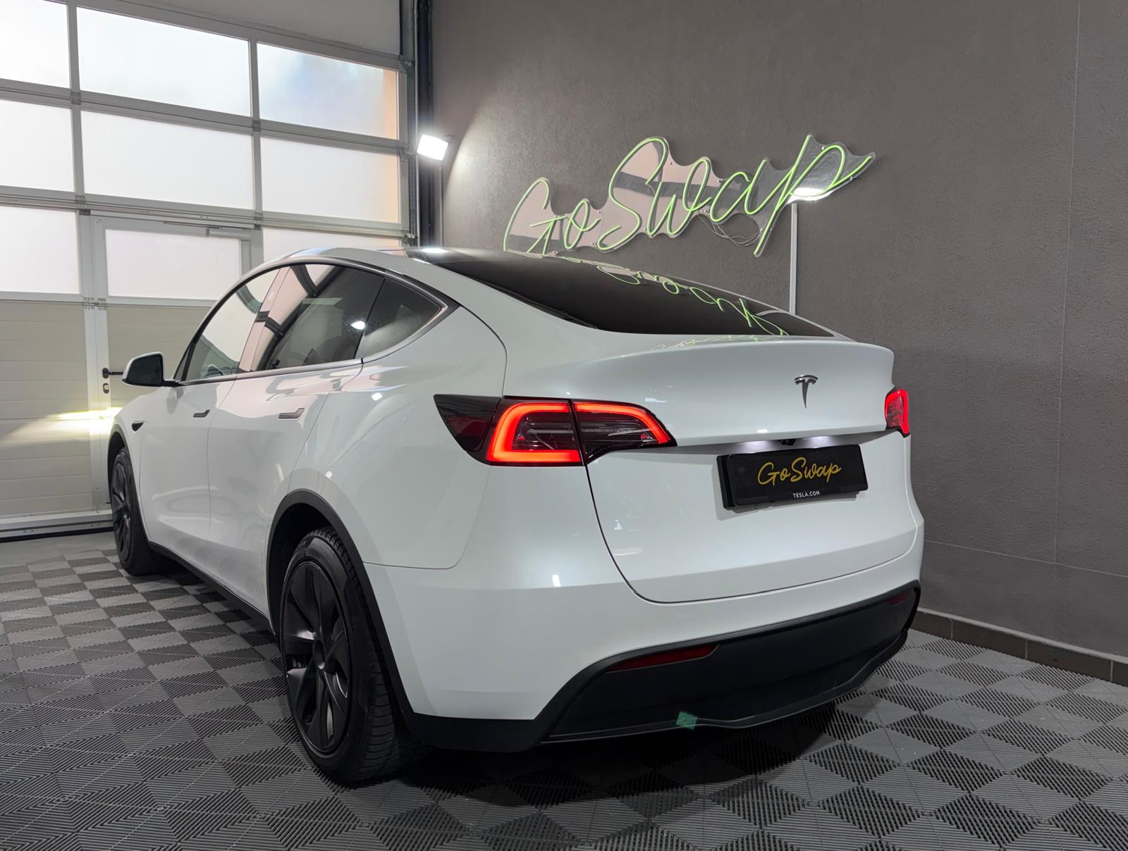 TESLA Model Y Long Range RWD - 1ère main-image-6