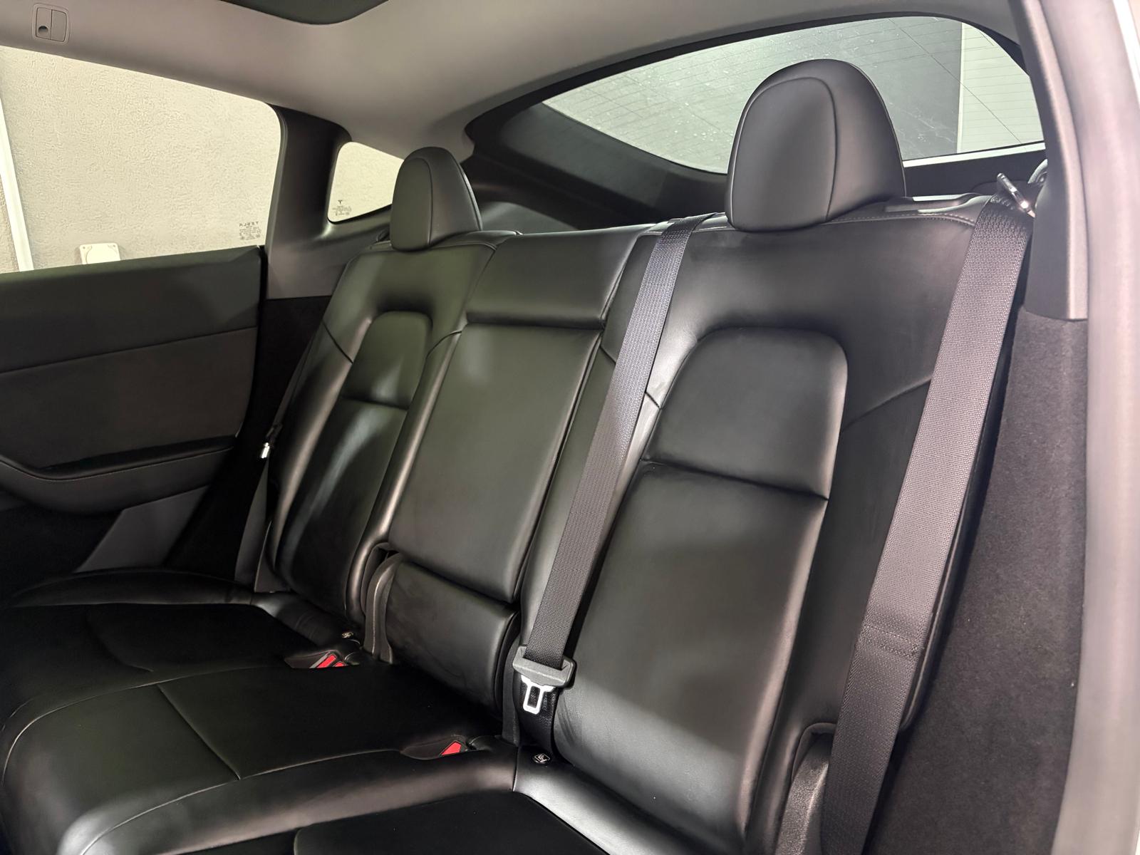TESLA Model Y Long Range RWD - 1ère main-image-10