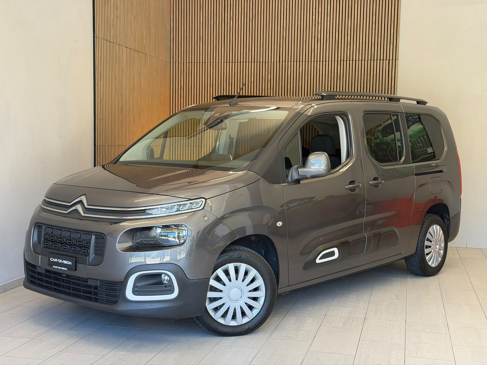 CITROEN Berlingo XL 1.5 BlueHDi 7 Plätze Feel-image-0