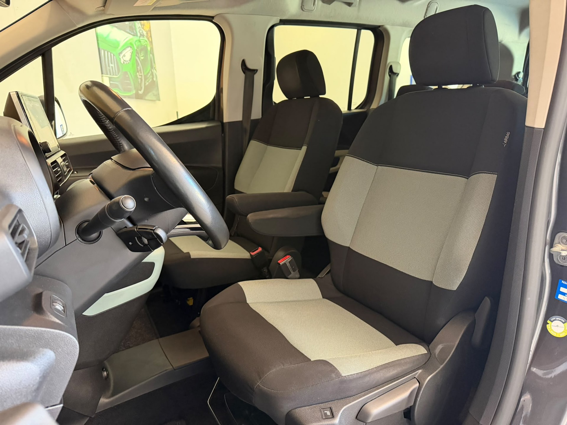 CITROEN Berlingo XL 1.5 BlueHDi 7 Plätze Feel-image-12