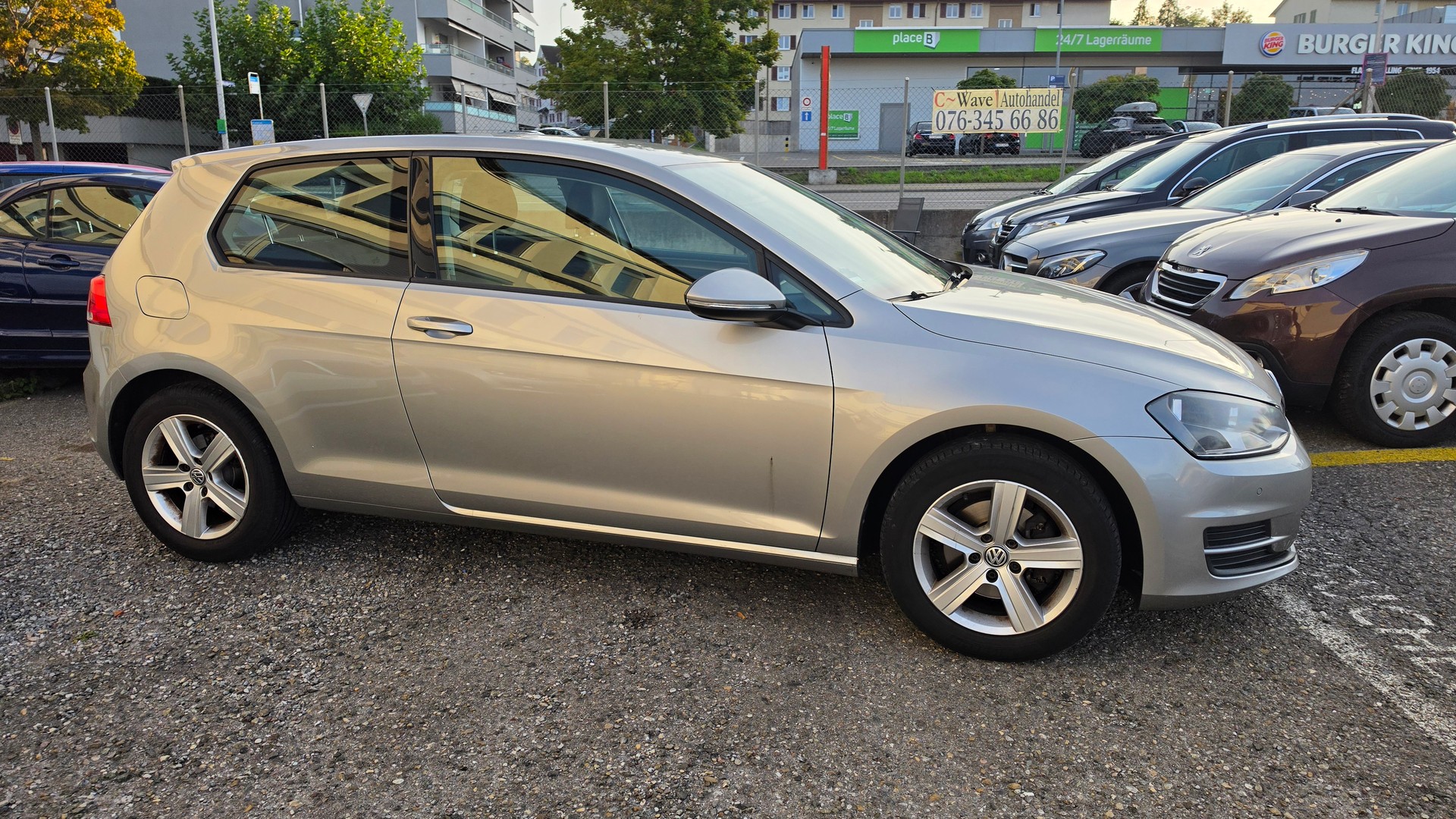 VW Golf 1.2 TSI BlueMotion Technology Team-image-4
