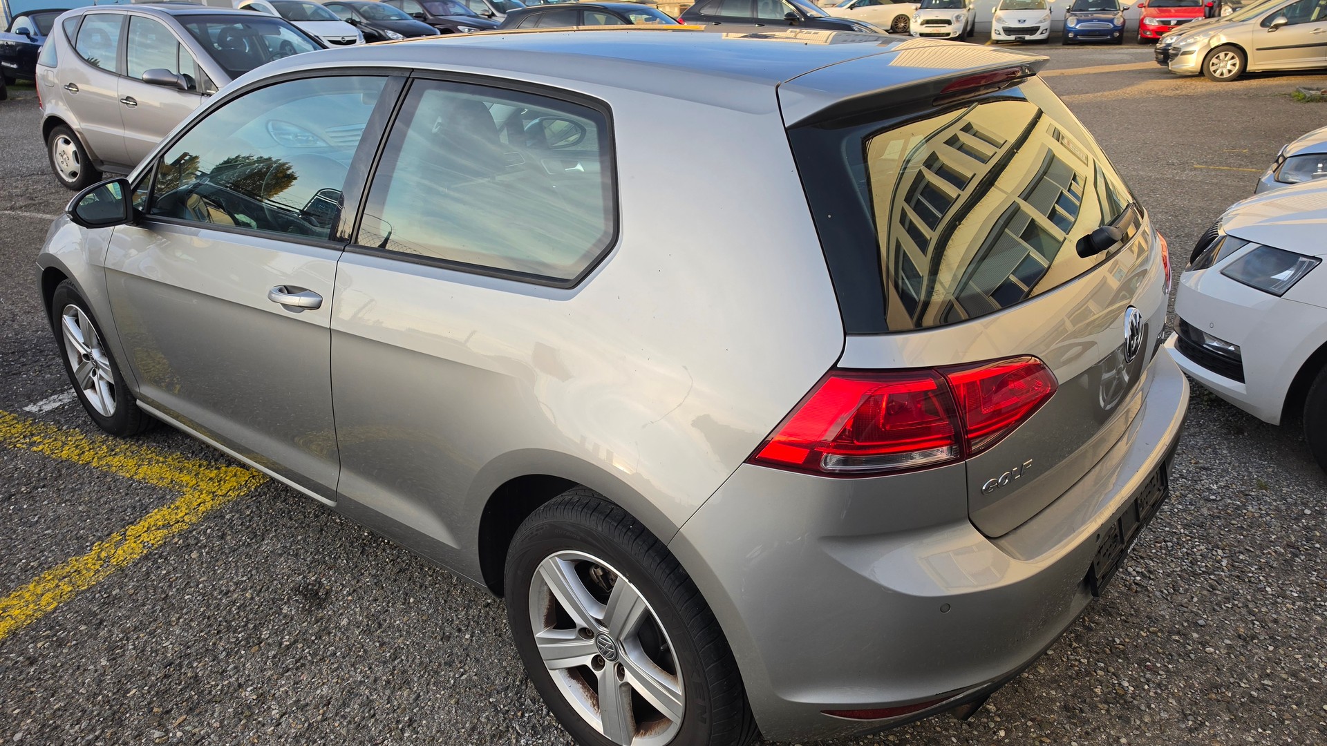 VW Golf 1.2 TSI BlueMotion Technology Team-image-2
