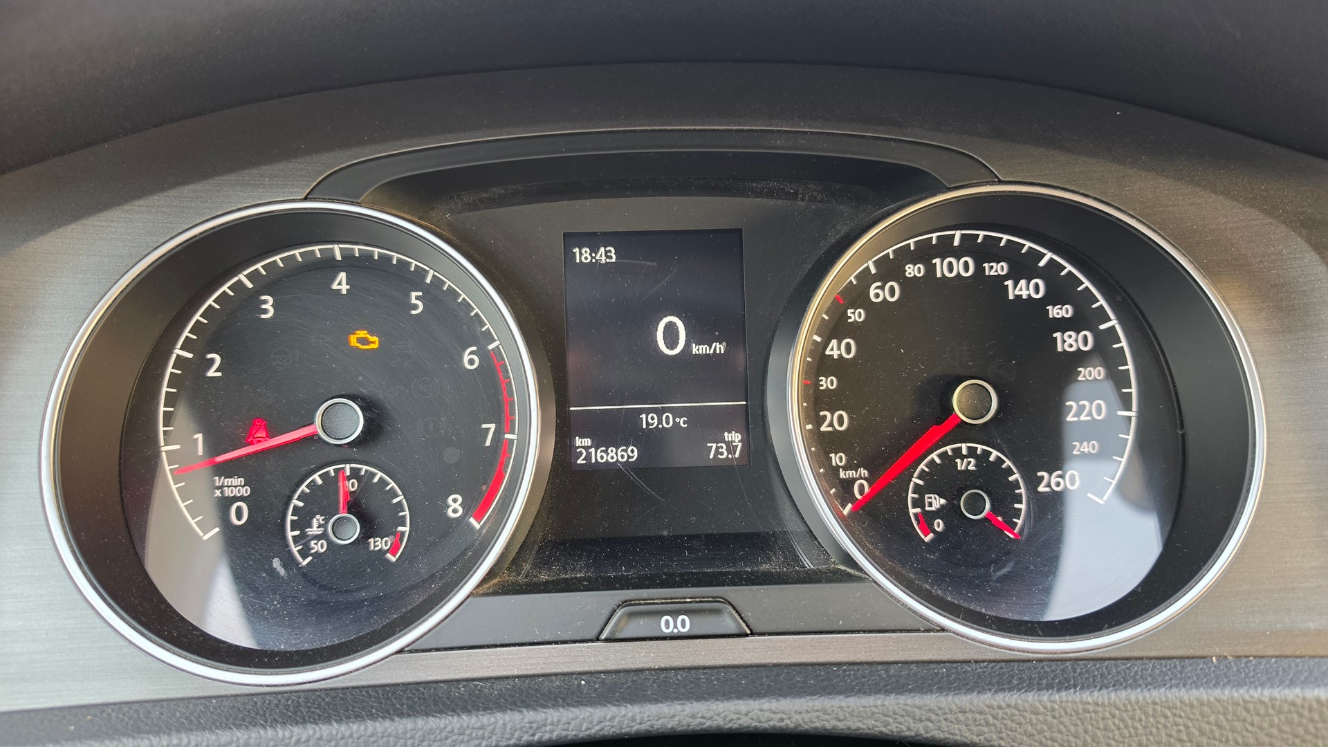 VW Golf 1.2 TSI BlueMotion Technology Team-image-13