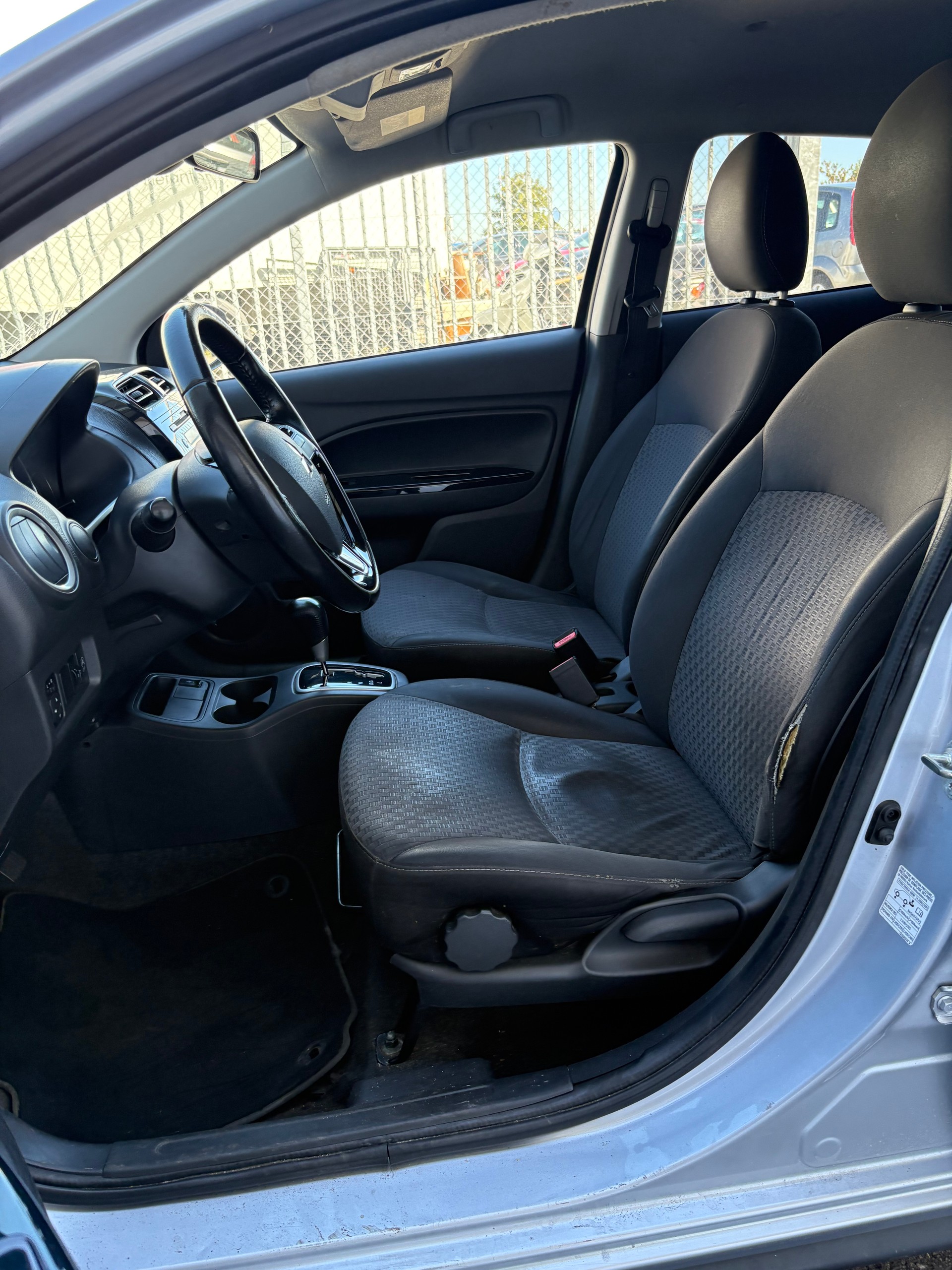 MITSUBISHI Space Star 1.2 Value CVT-image-9