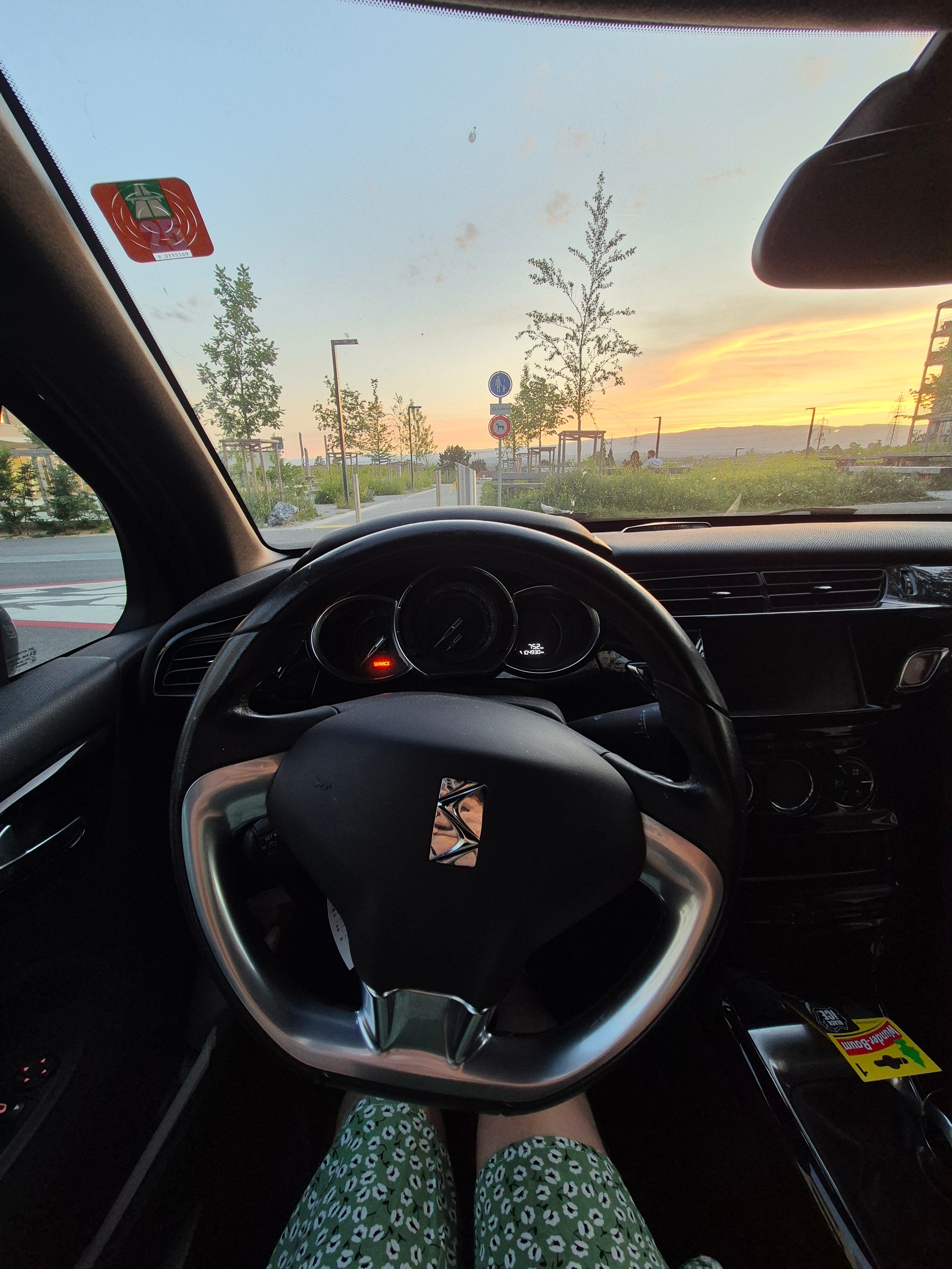 DS AUTOMOBILES 1.2 PureTech So Chic-image-3