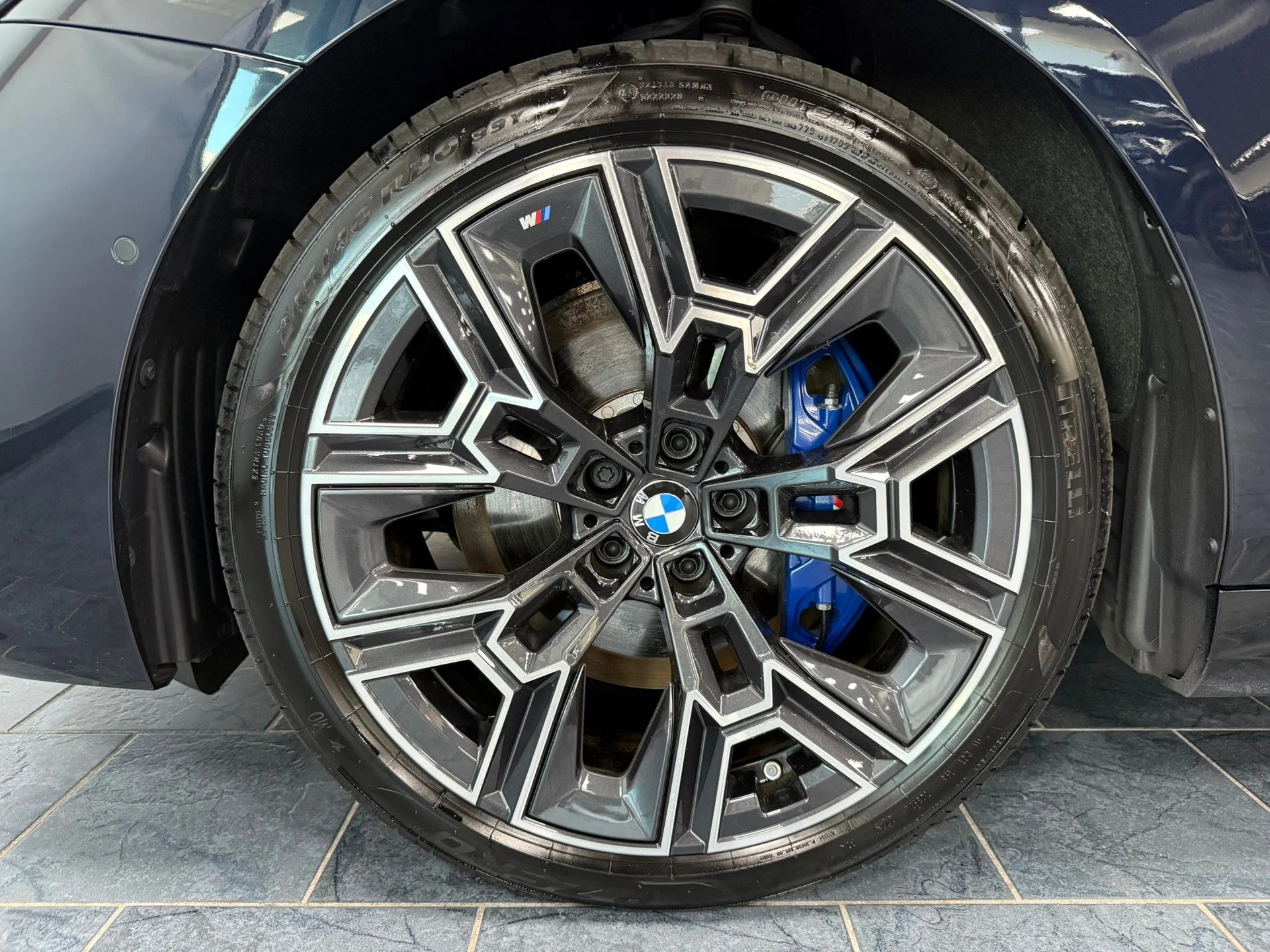 BMW 540d xDrive 48V M Sport Steptronic-image-28