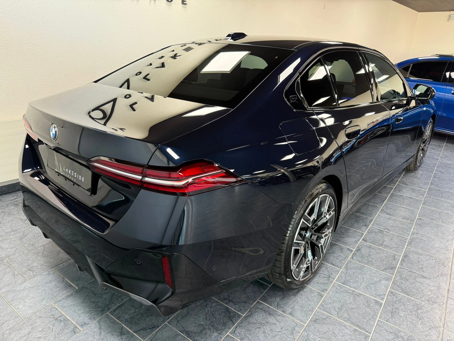 BMW 540d xDrive 48V M Sport Steptronic-image-3