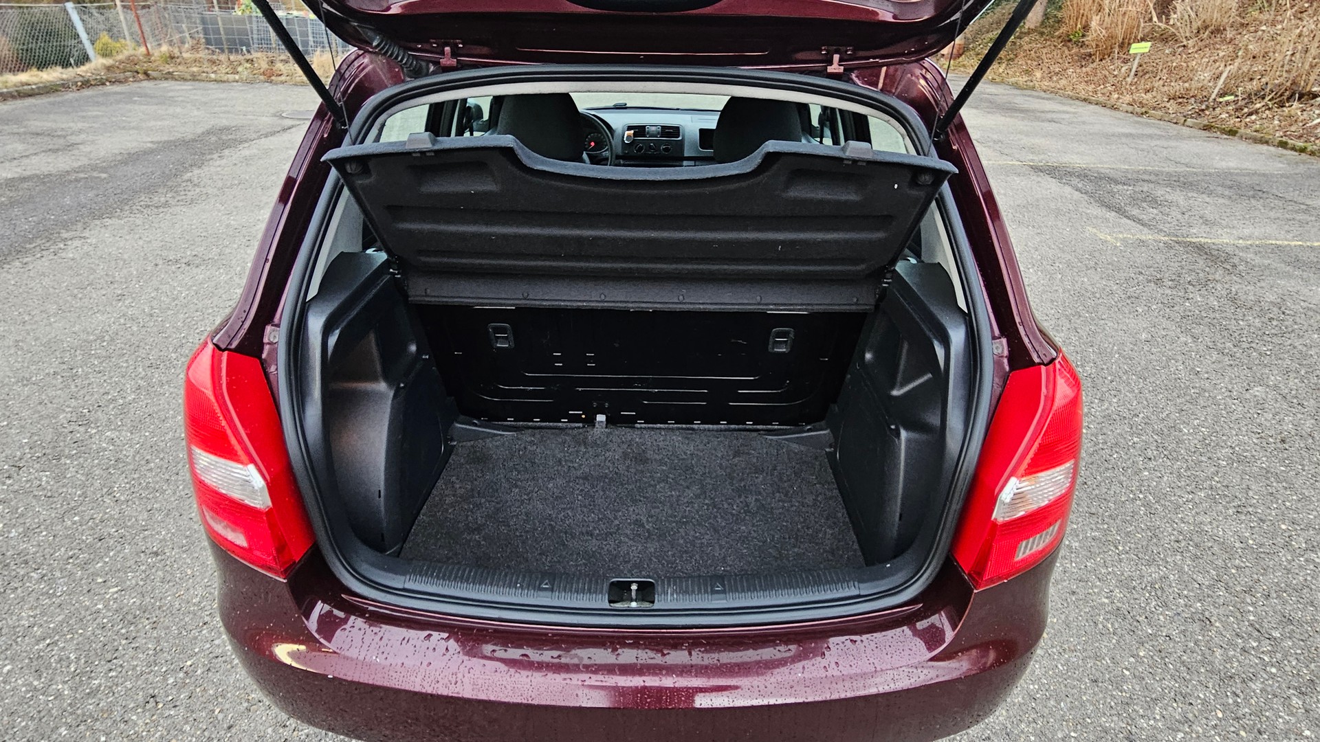SKODA Fabia 1.6 TDI-image-4