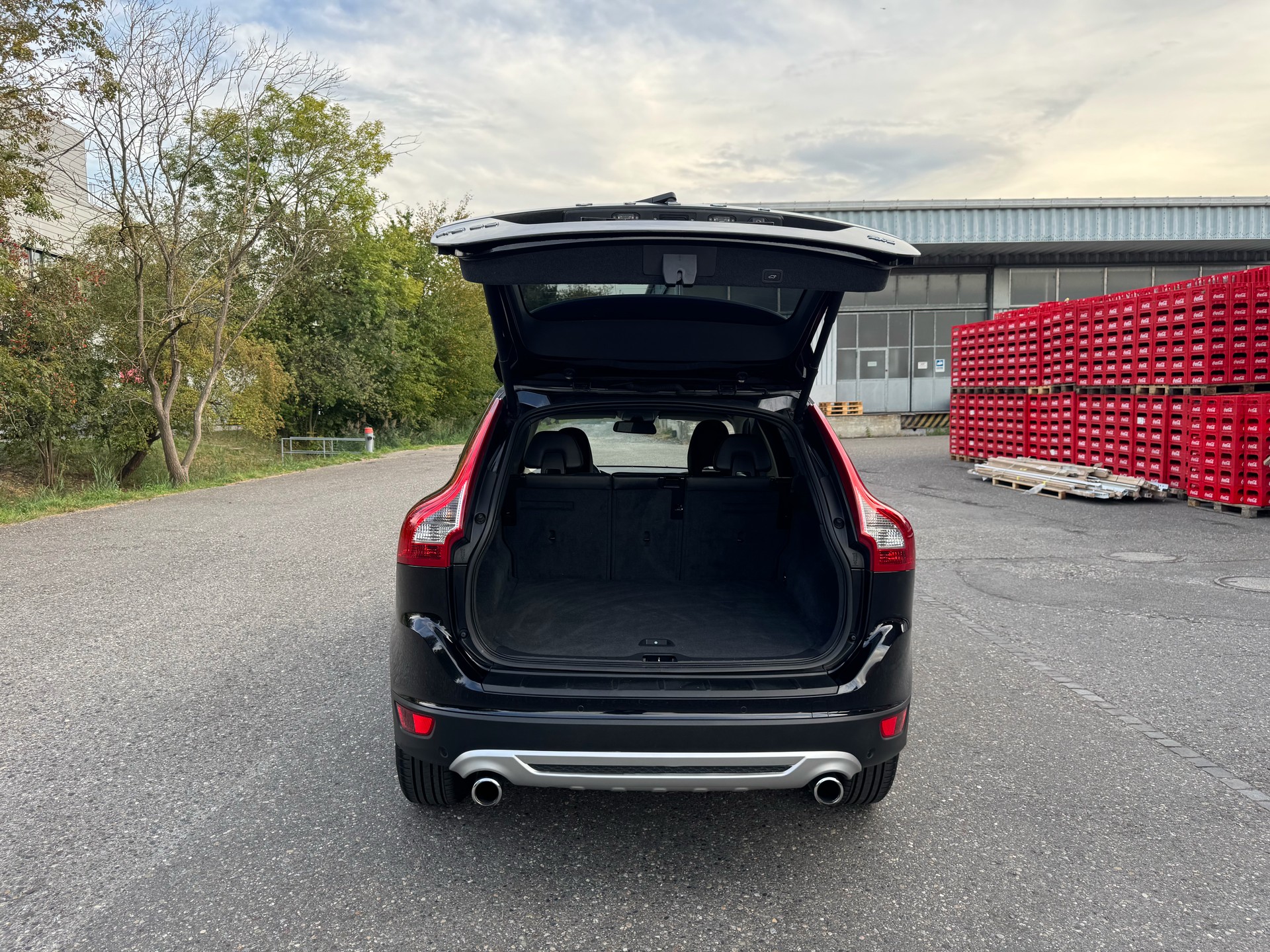 VOLVO XC60 D3 AWD R-Design Geartronic-image-6