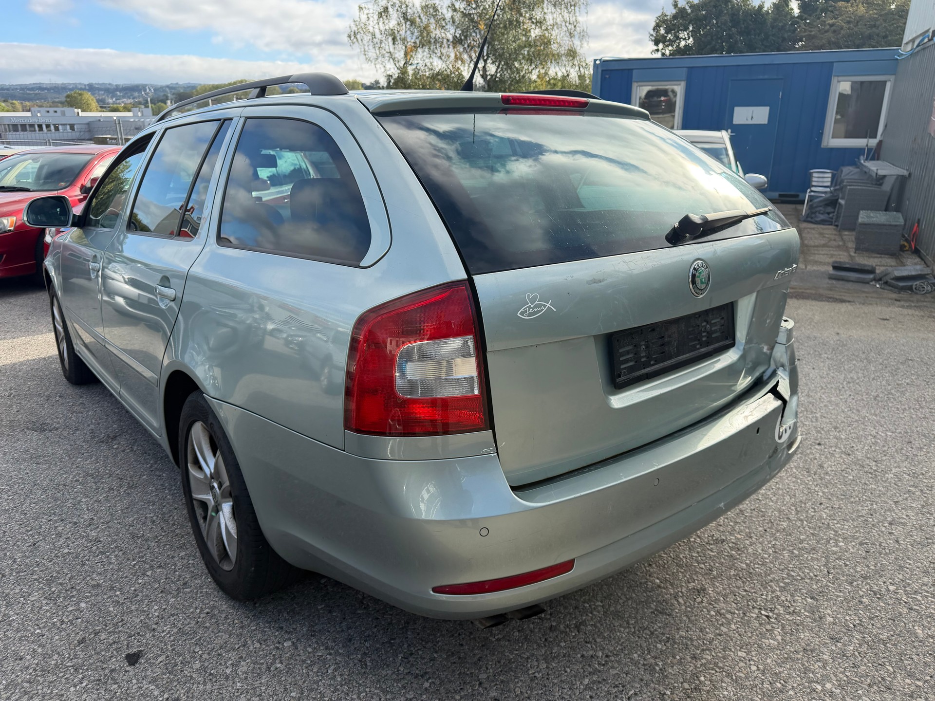 SKODA Octavia Combi 1.4 TSI Ambiente-image-5