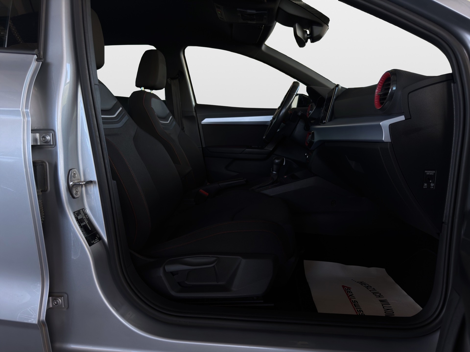 SEAT Ibiza 1.0 EcoTSI Hola FR DSG*Frisch ab MFK,1 Jahr oder 20'000km Garantie auf Motor und Getriebe*-image-17