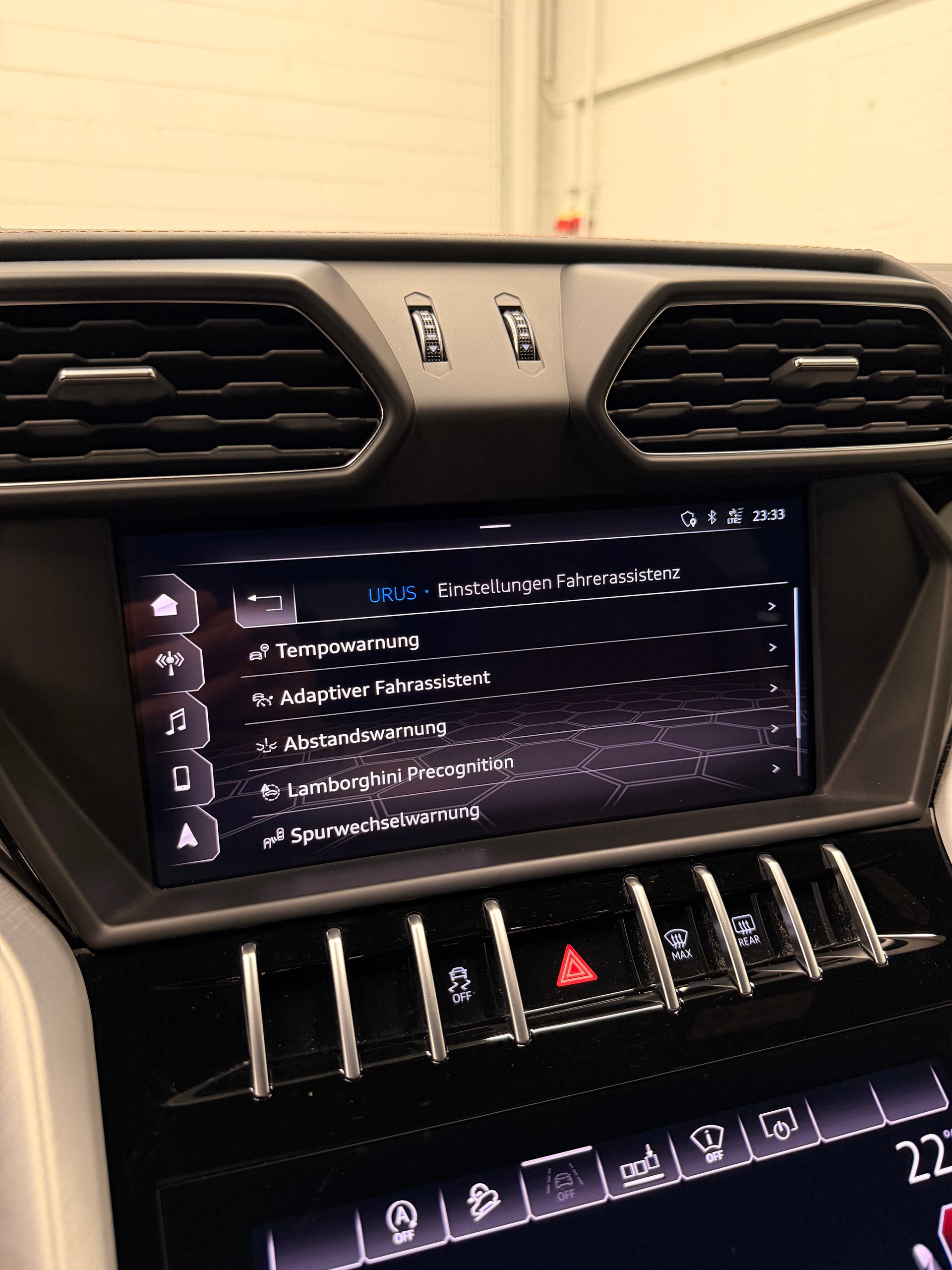 LAMBORGHINI Urus E-Gear Limited Grey Performance CH-Fahrzeug+ 2Jahre Garantie + Frisch ab MFK& Frisch ab Lamborghini Service-image-28