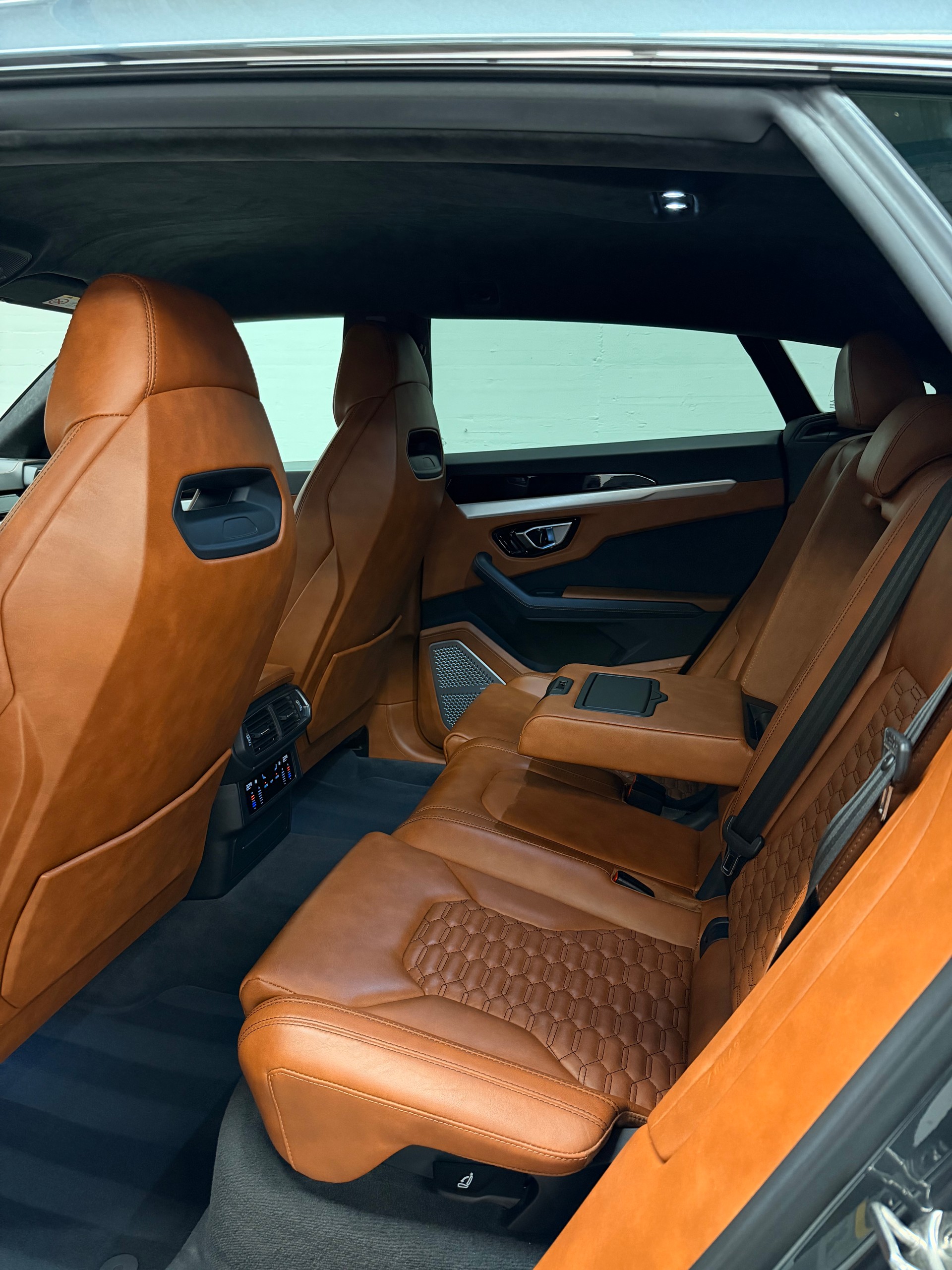 LAMBORGHINI Urus E-Gear Limited Grey Performance CH-Fahrzeug+ 2Jahre Garantie + Frisch ab MFK& Frisch ab Lamborghini Service-image-14