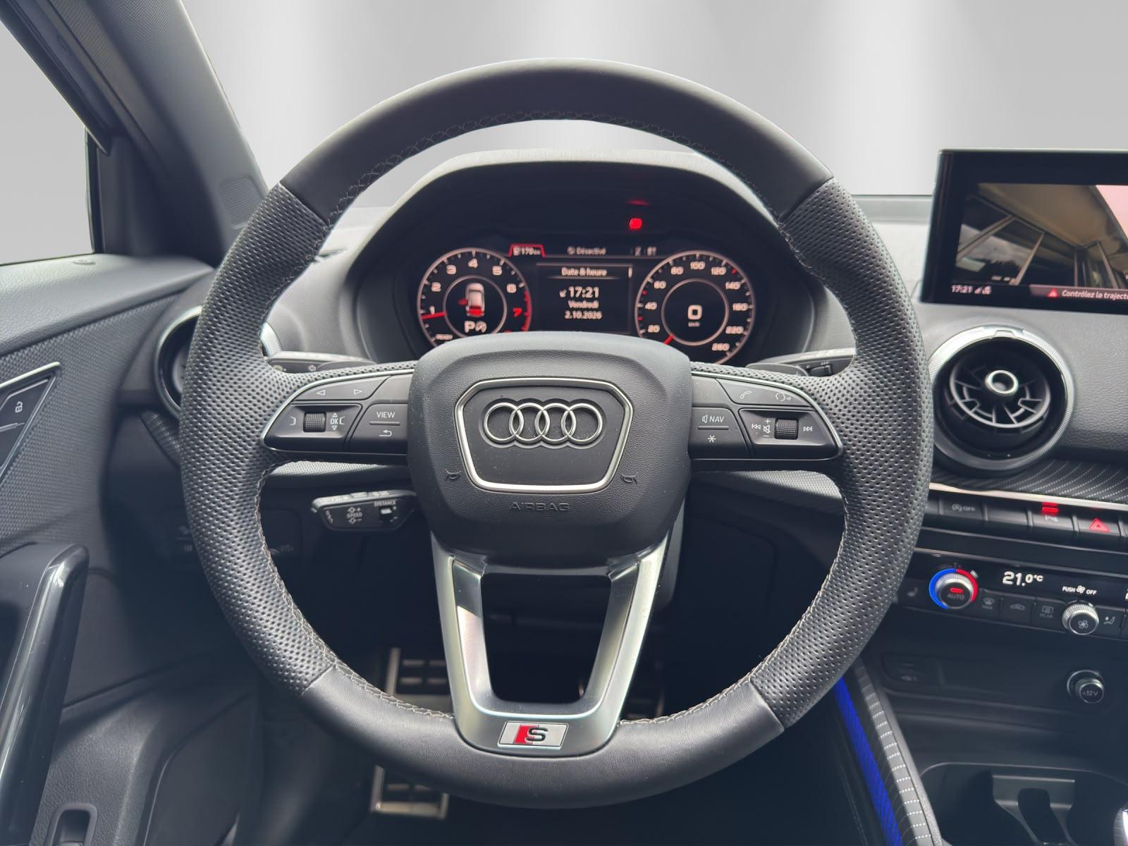 AUDI Q2 2.0 40 TFSI S Line quattro S-Tronic-image-11
