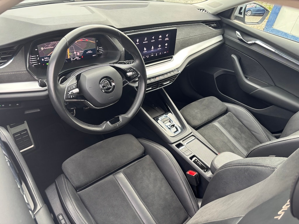 SKODA Octavia Combi 2.0 TDI DSG Scout 4x4-image-8