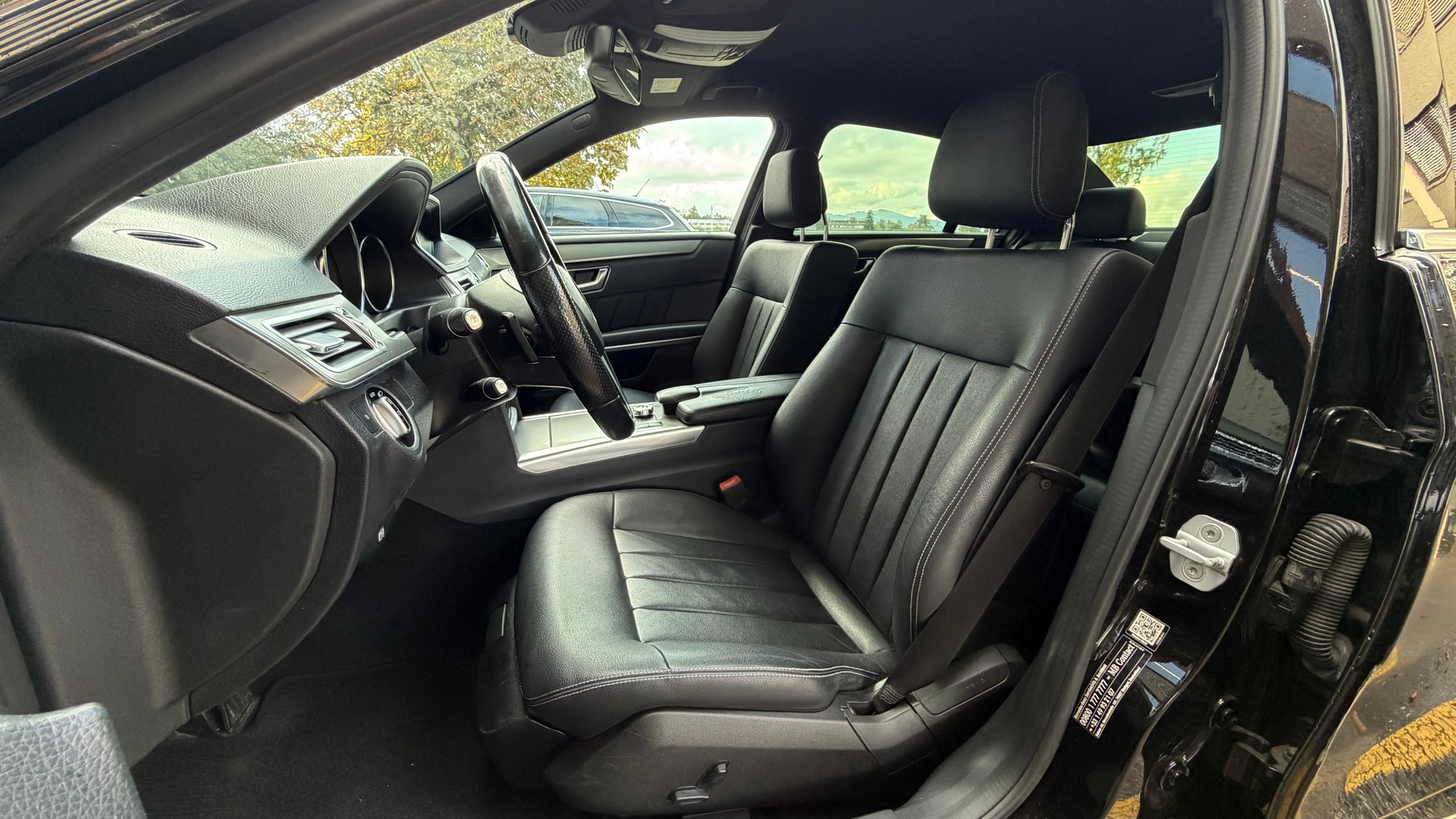 MERCEDES-BENZ E 220 CDI Avantgarde 7G-Tronic-image-7