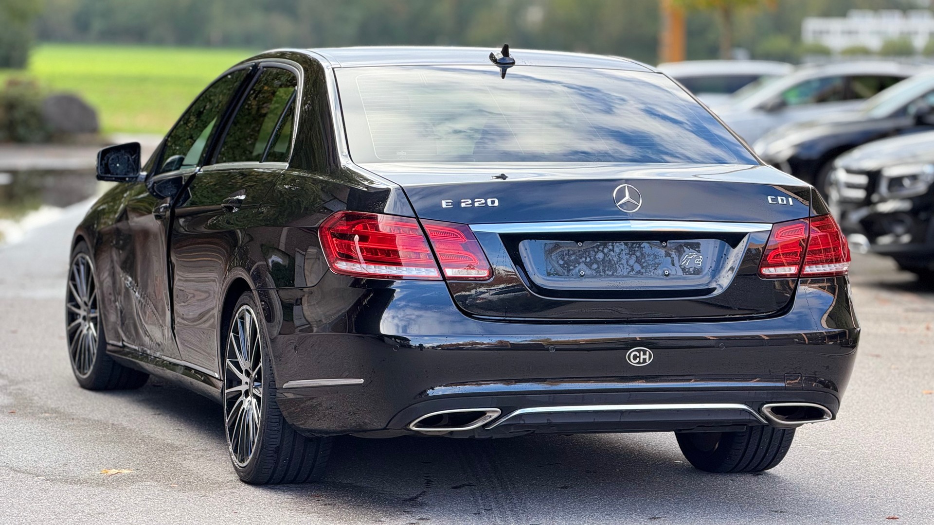 MERCEDES-BENZ E 220 CDI Avantgarde 7G-Tronic-image-2