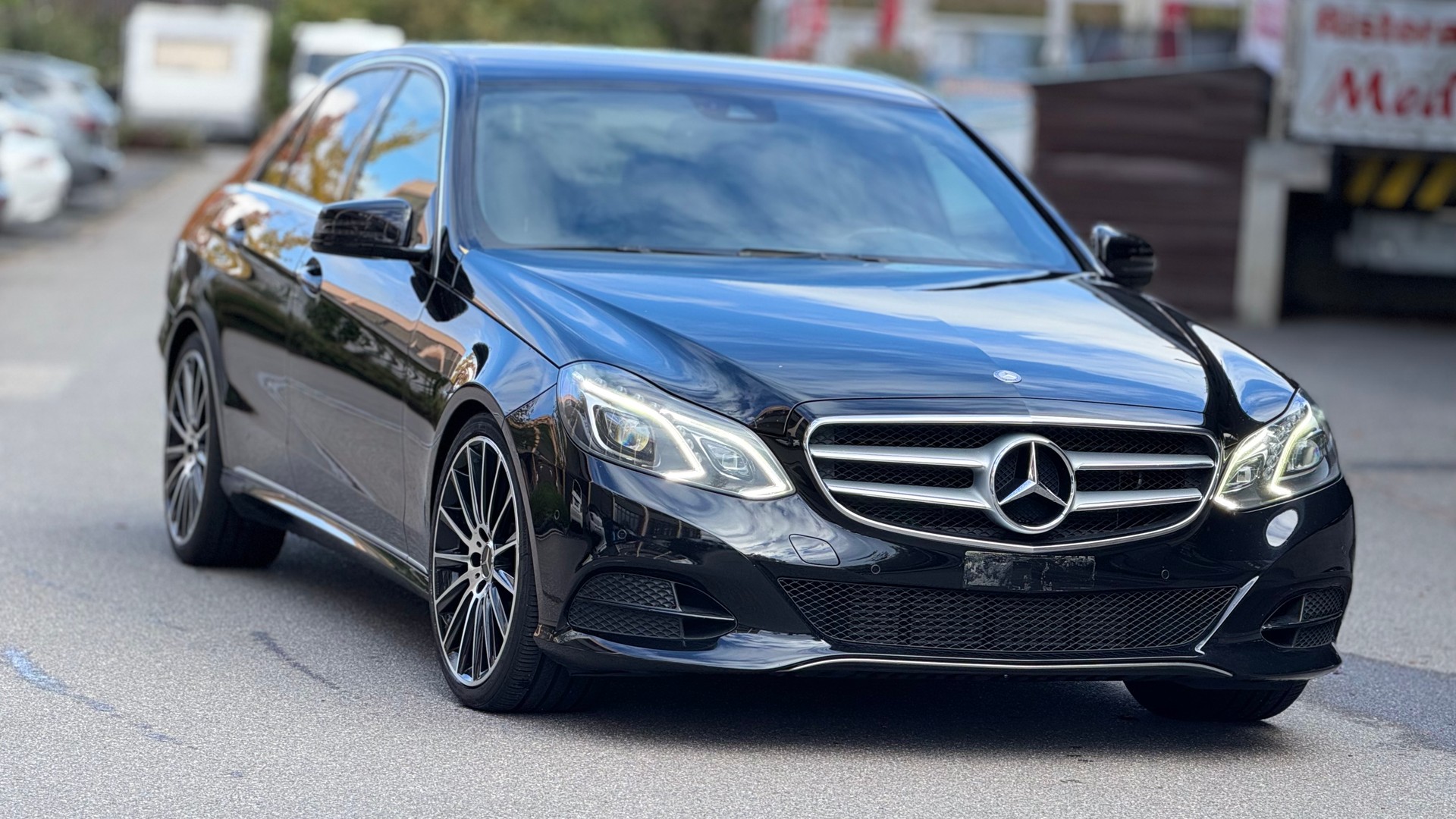 MERCEDES-BENZ E 220 CDI Avantgarde 7G-Tronic-image-1
