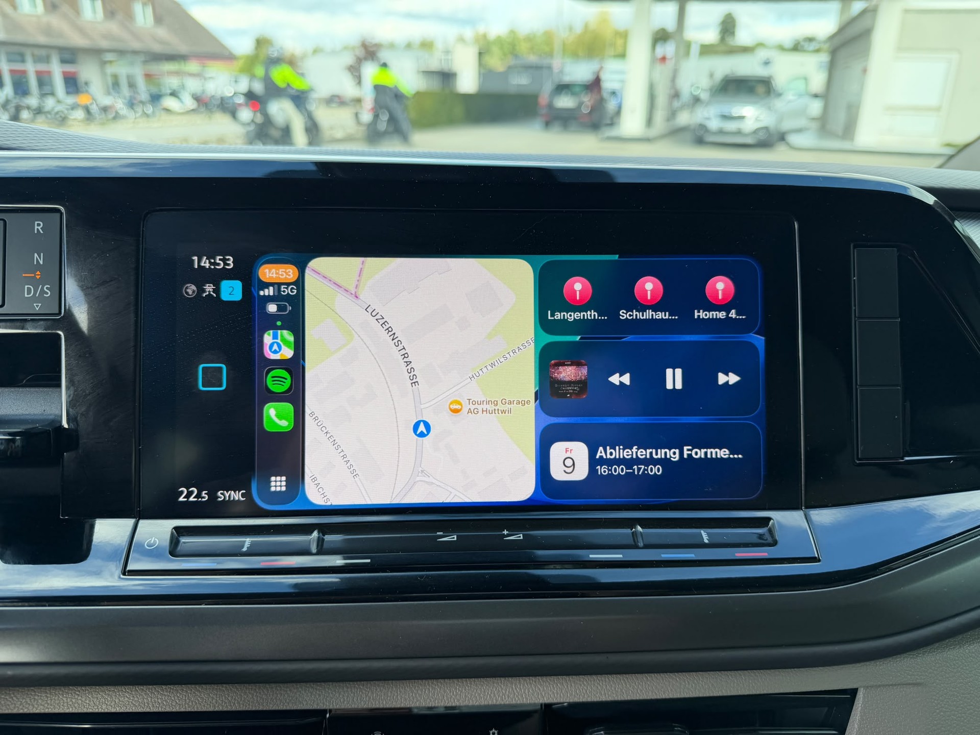 VW Multivan 2.0 TSI Liberty DSG Lang-image-18