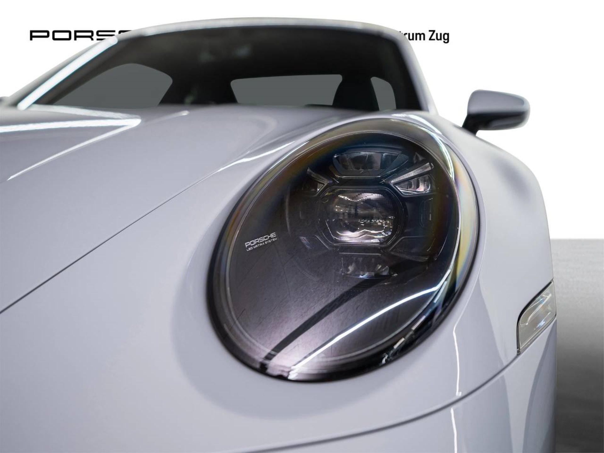 PORSCHE 911 Carrera GTS-image-11