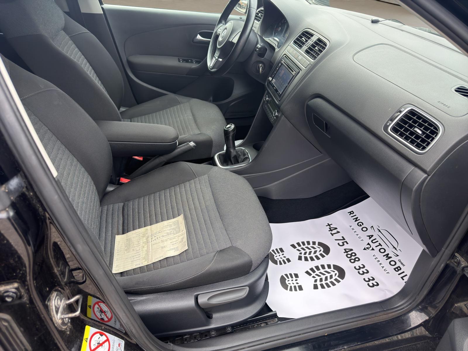 VW Polo 1.2 12V Comfortline-image-12