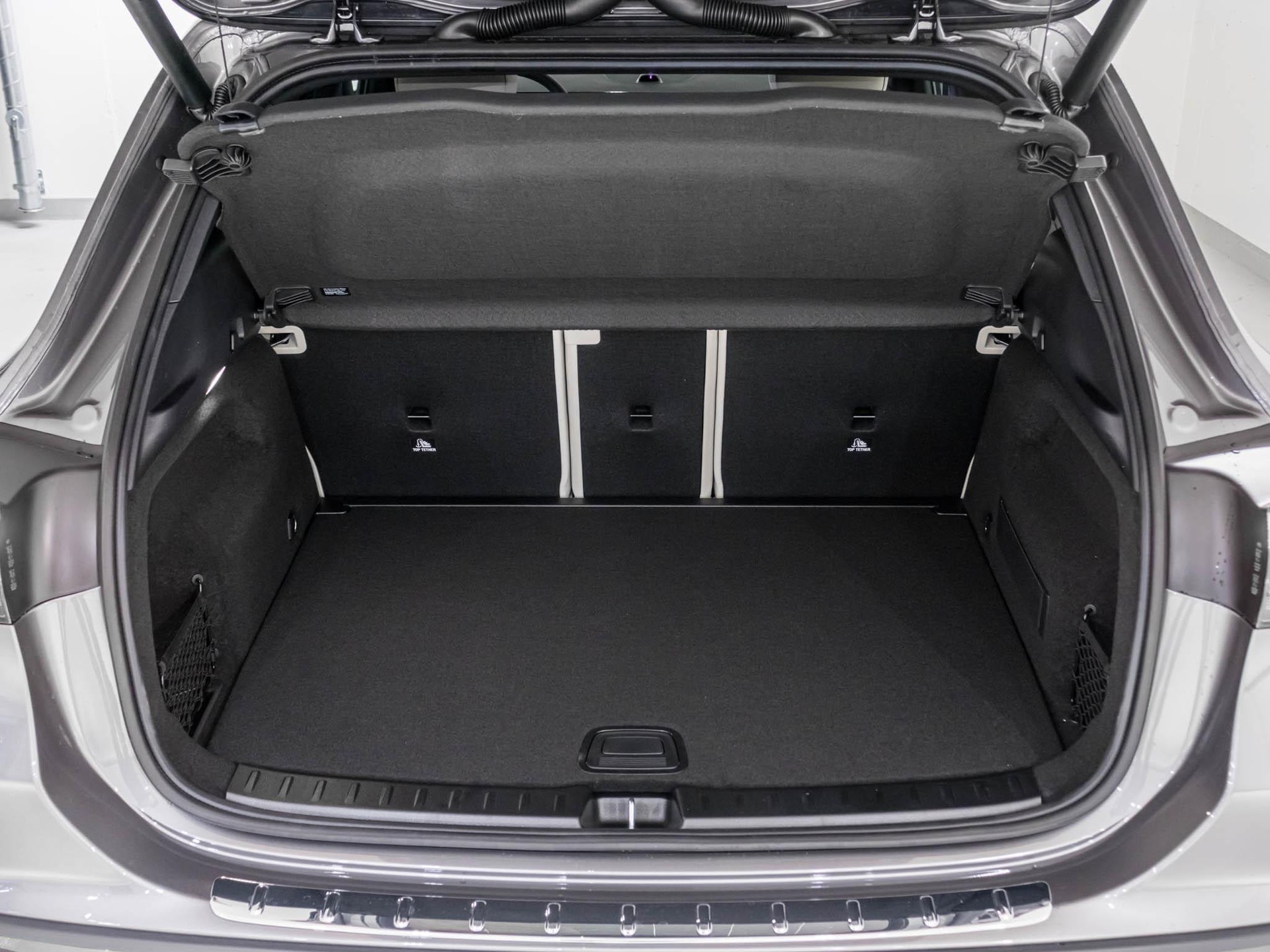 MERCEDES-BENZ GLA 220 d 4MATIC Swiss Star-image-12
