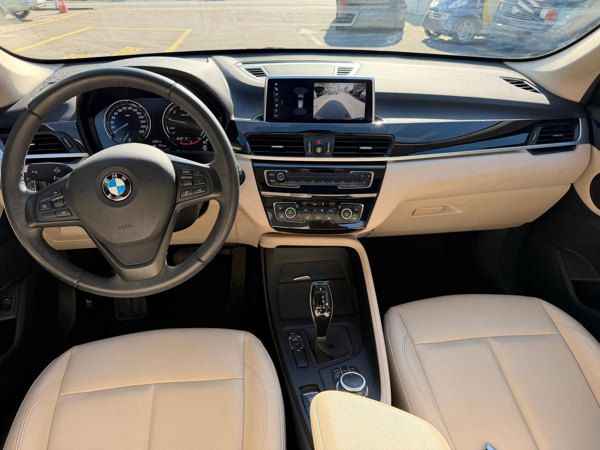 BMW X1 sDrive 18i Steptronic DSK-image-8